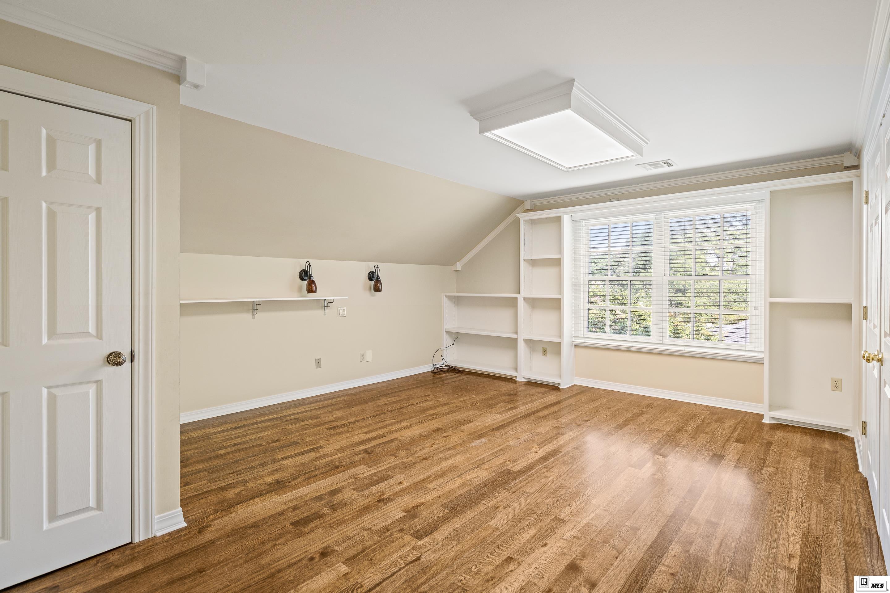 3009 Hunt Place
