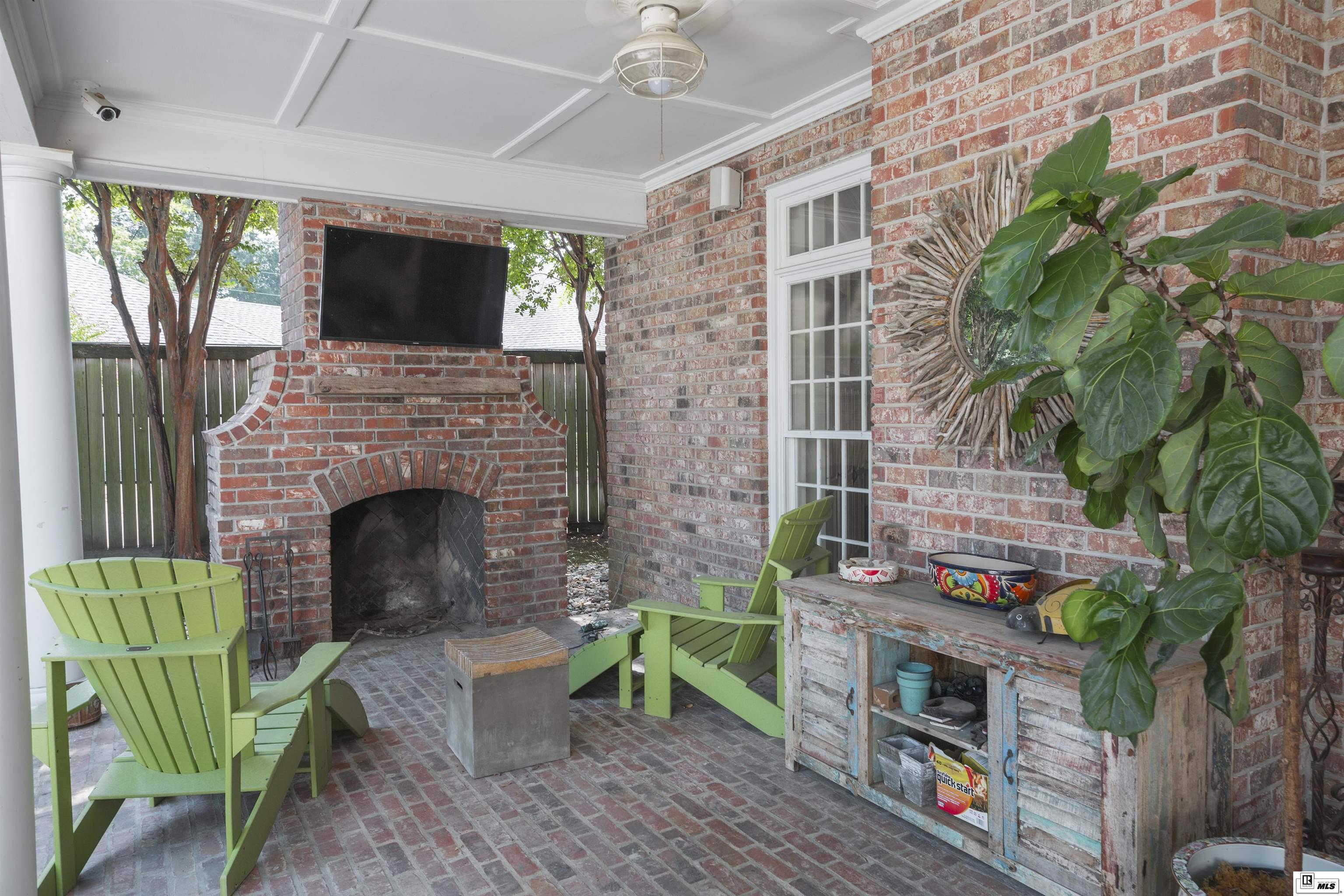 3009 Hunt Place