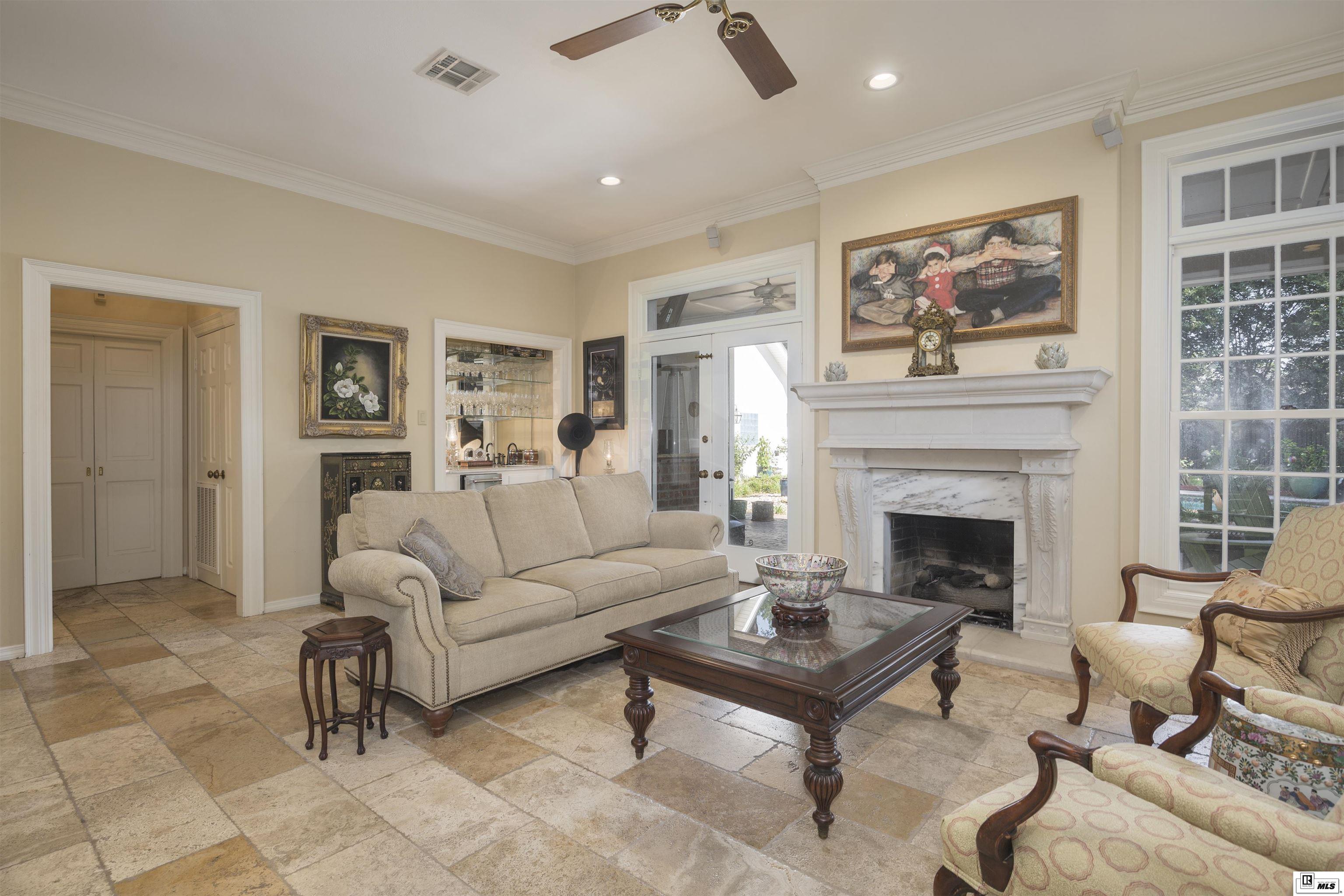 3009 Hunt Place