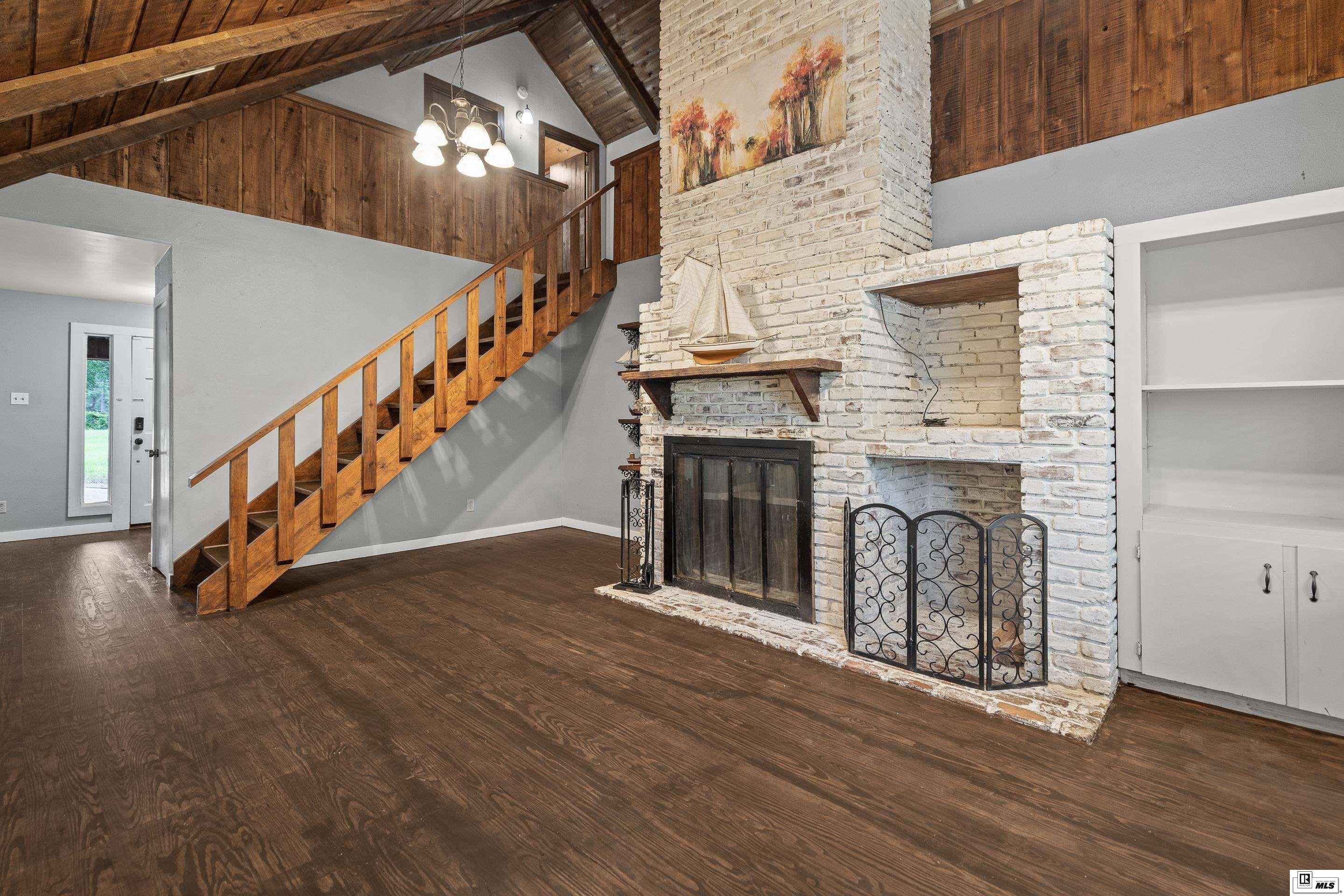 1303 Dean Chapel Road
