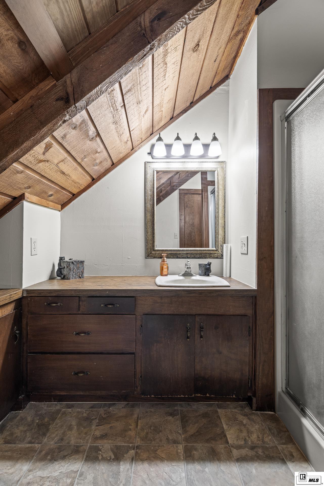 1303 Dean Chapel Road