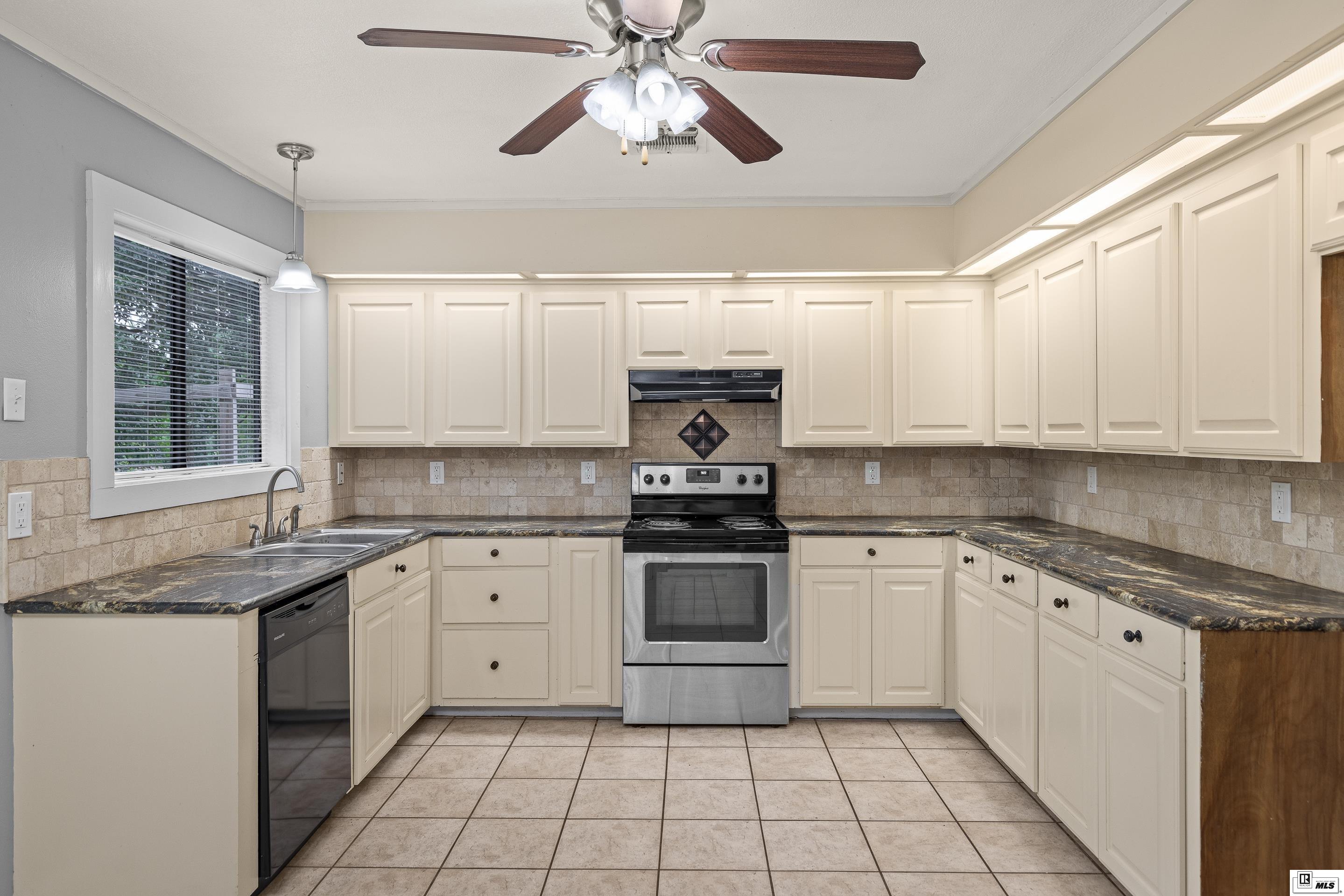 1303 Dean Chapel Road