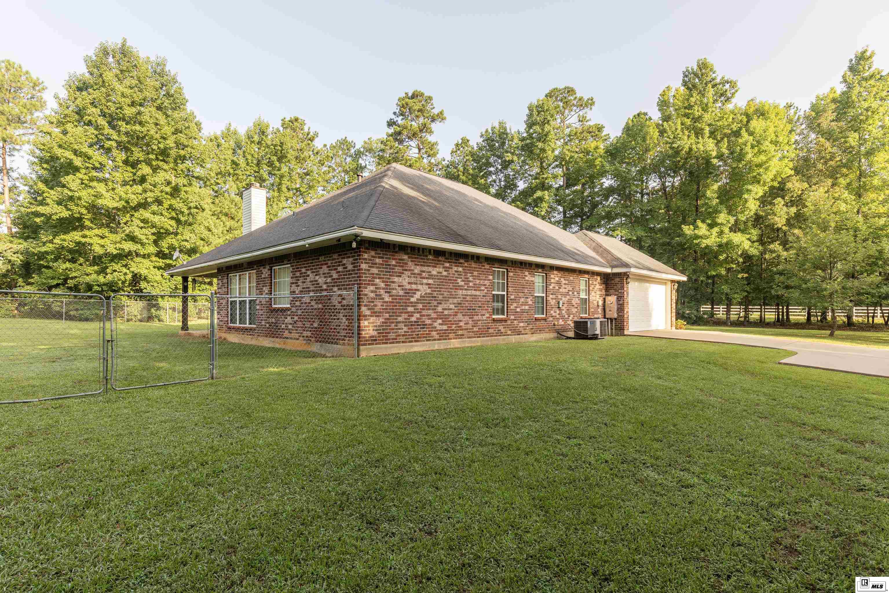655 Simmons Road