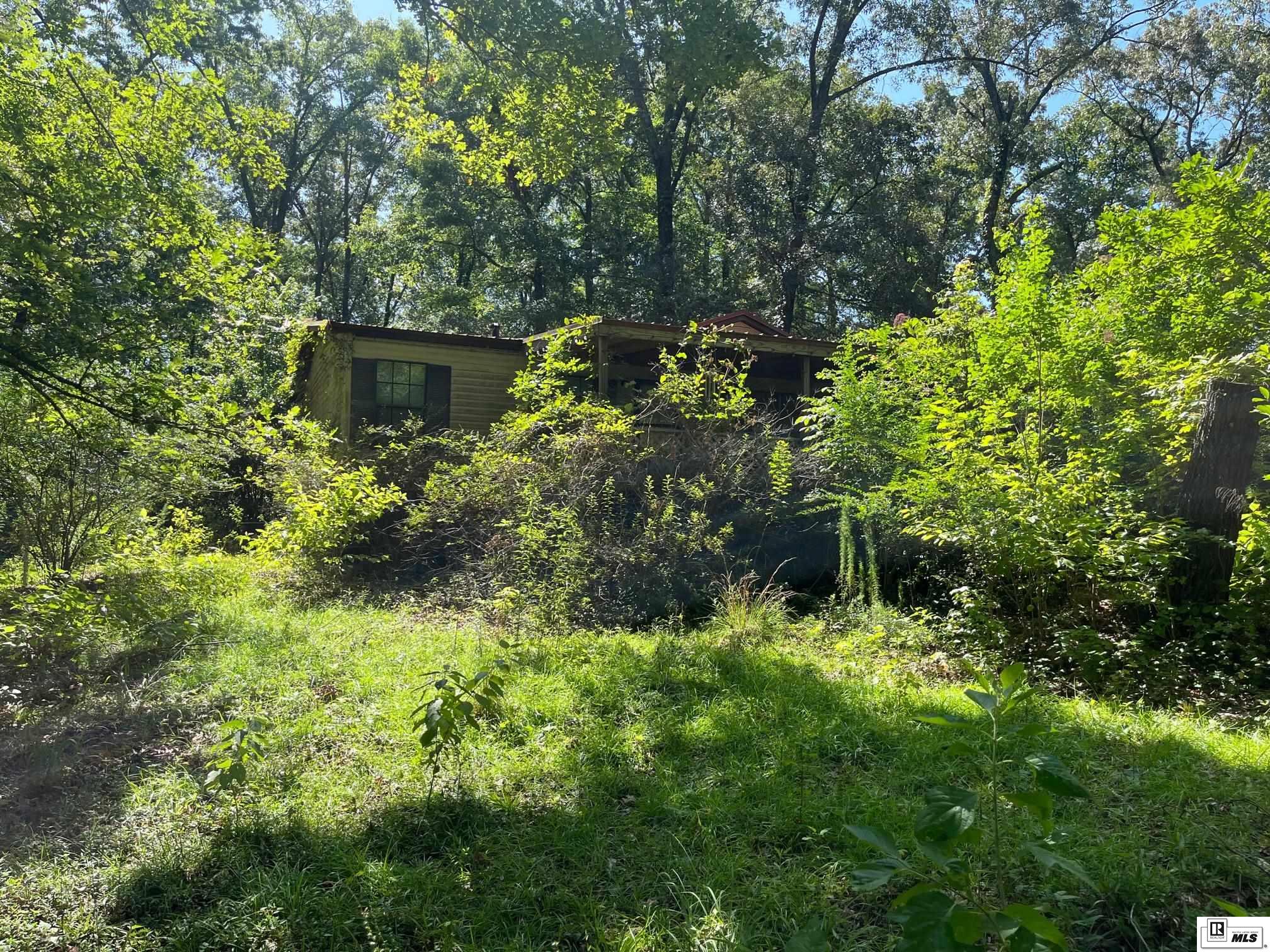 402 J T Griggs Road