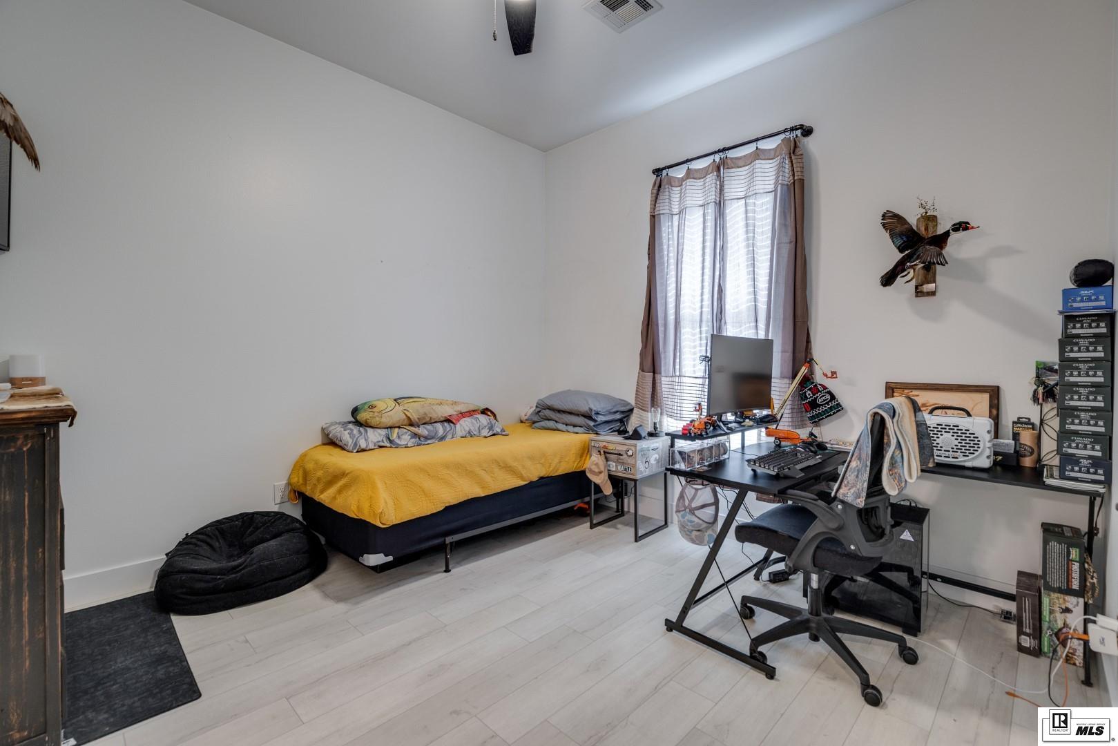 222 Ladelle Loop