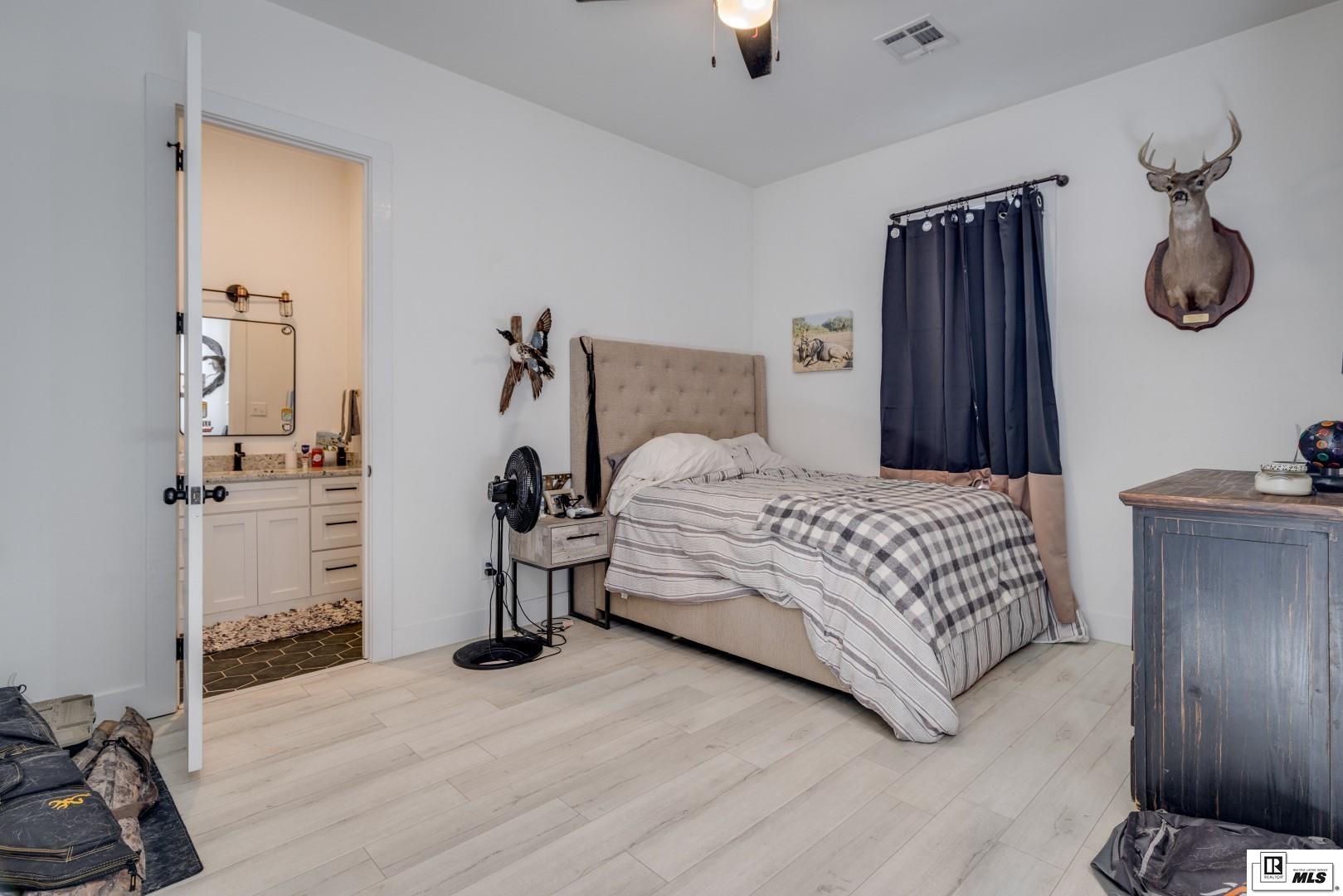 222 Ladelle Loop