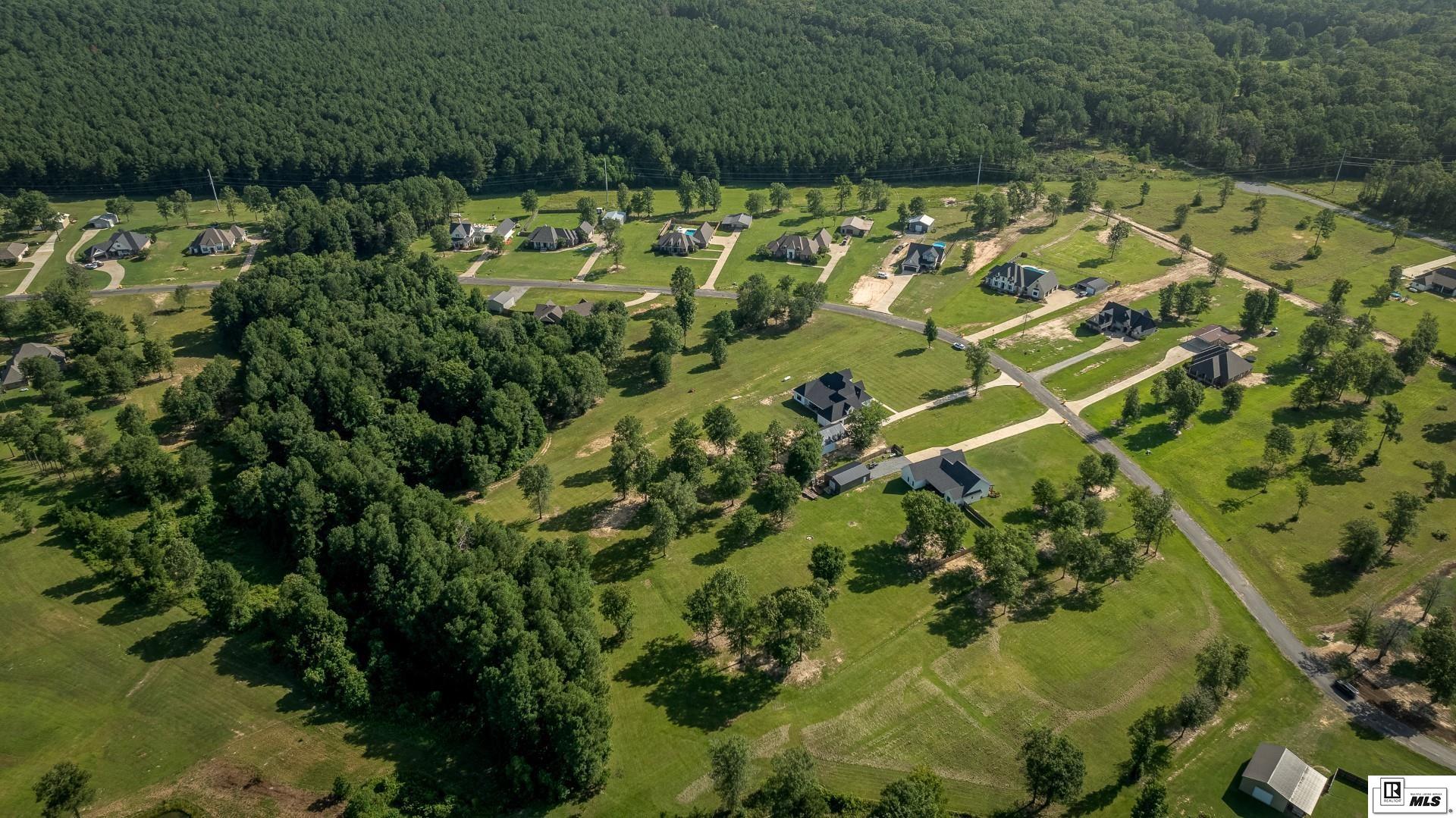 222 Ladelle Loop