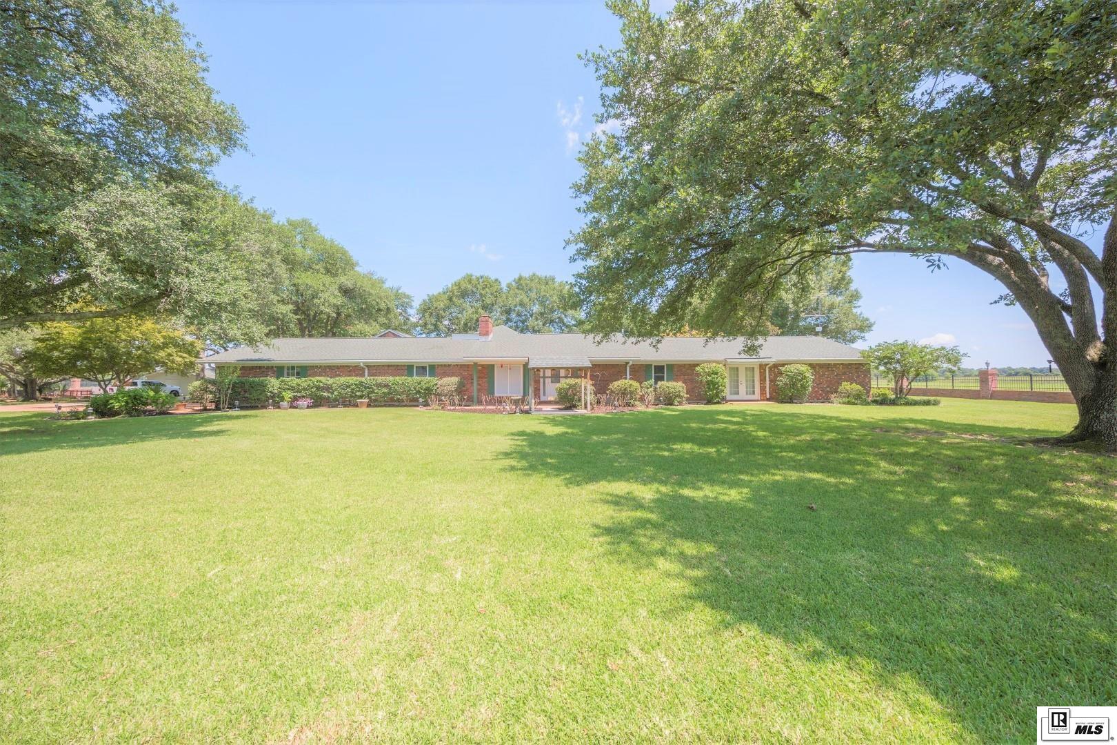 52 Chapman White Road