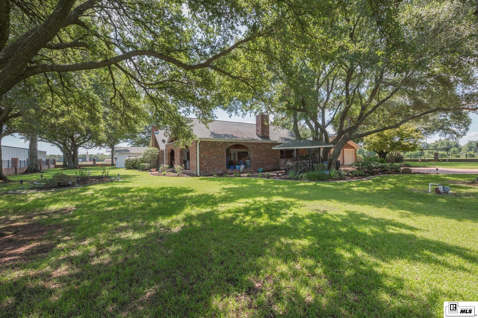 52 Chapman White Road