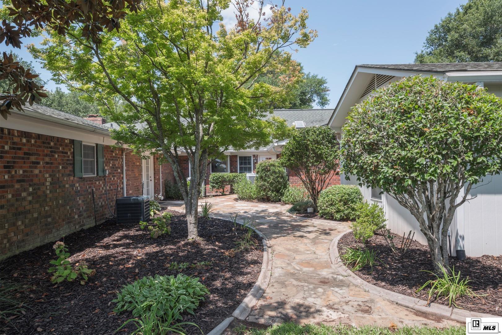 52 Chapman White Road