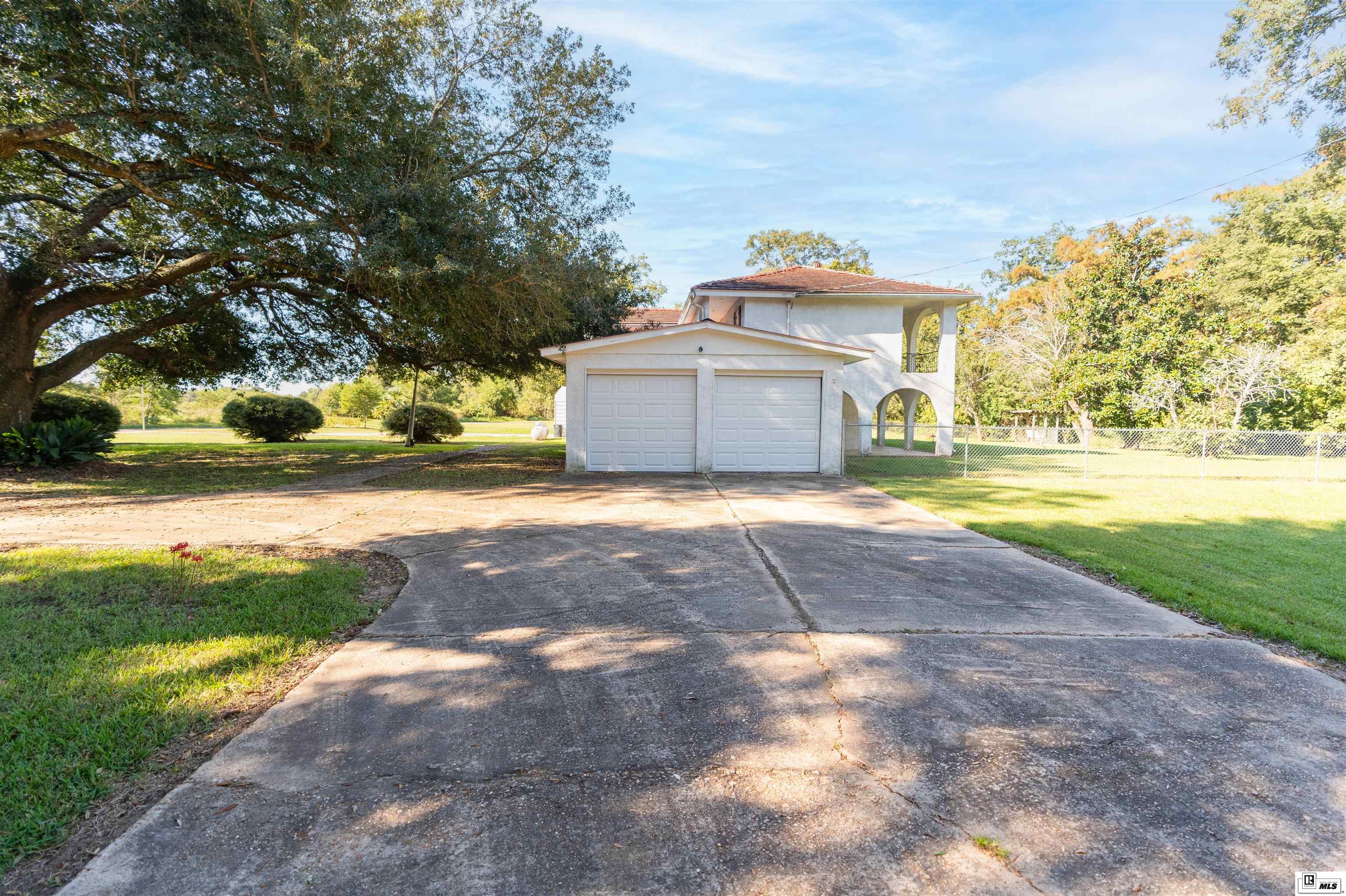 4317 Anderson Road