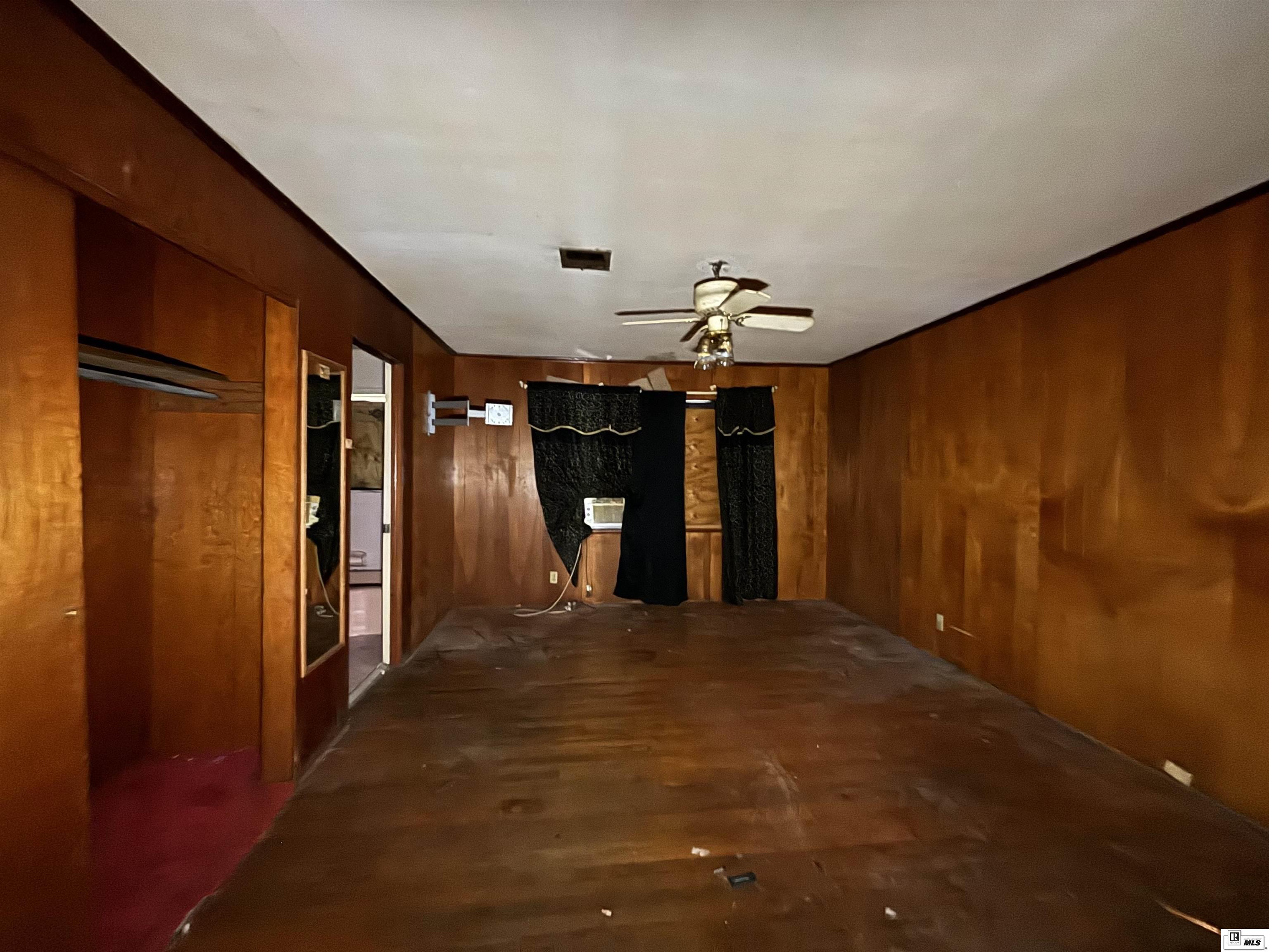 1407 Dilling Street