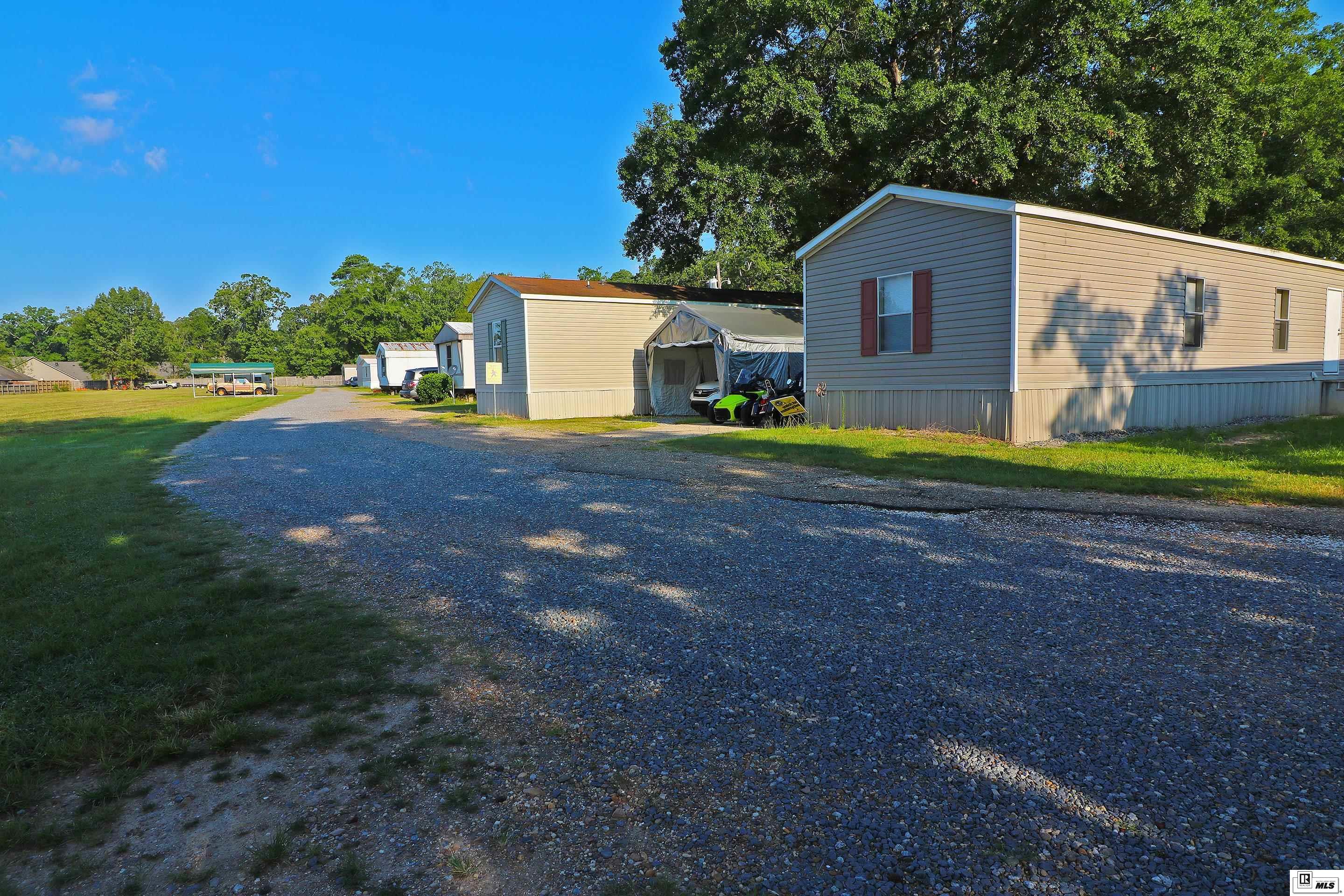 1103 Warren Drive 1005 Warren Dr.