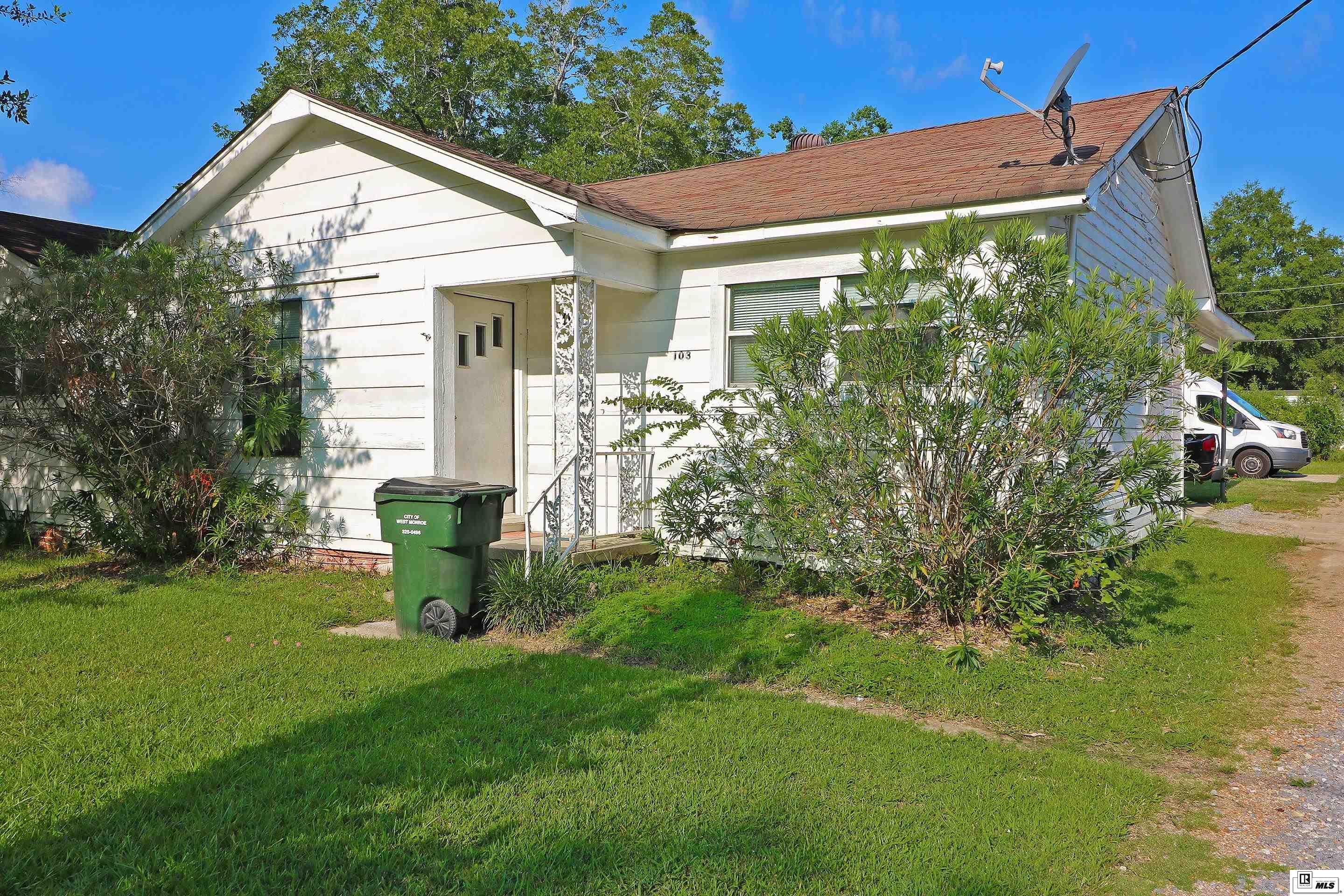 1103 Warren Drive 1005 Warren Dr.