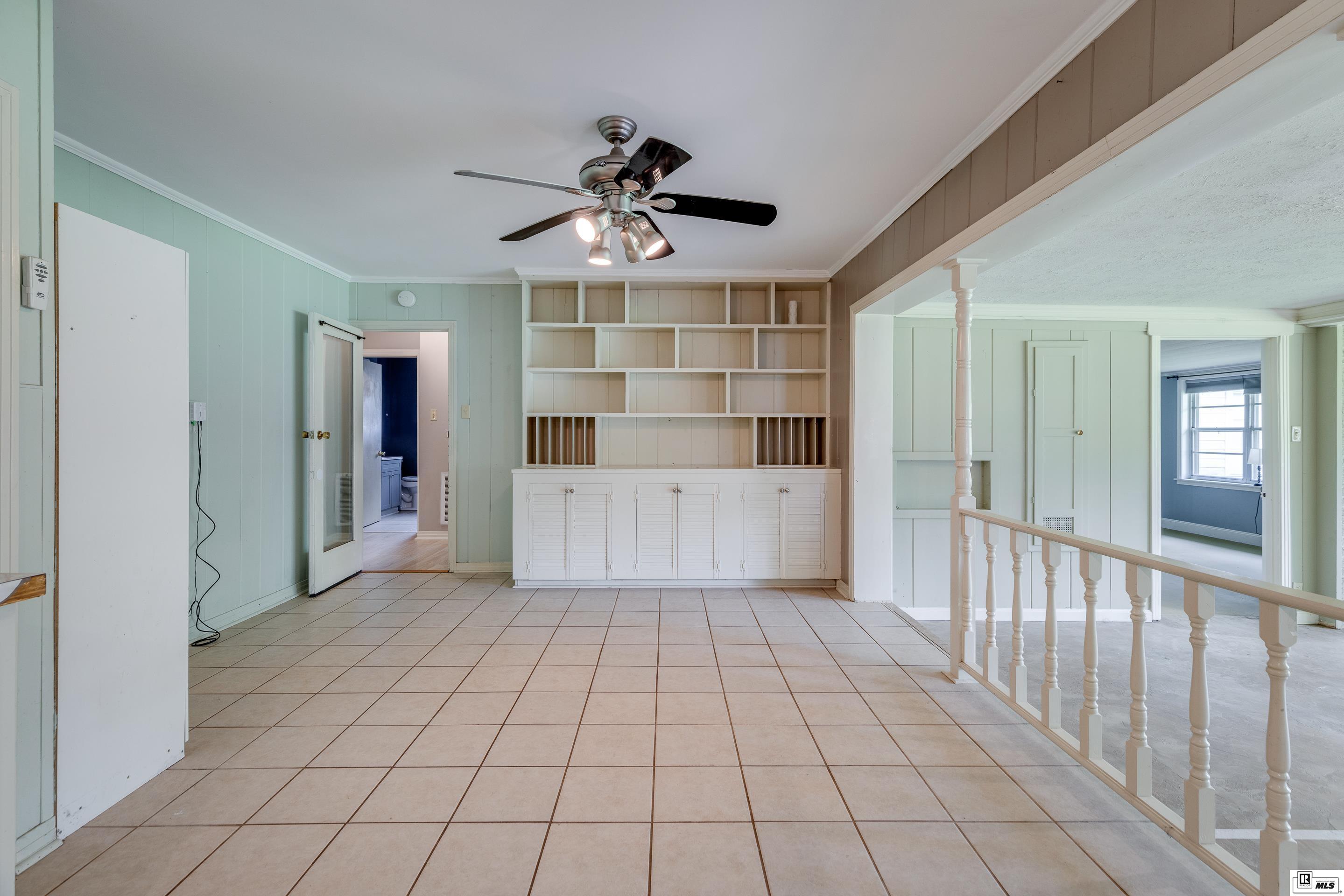 509 Lakeshore Drive