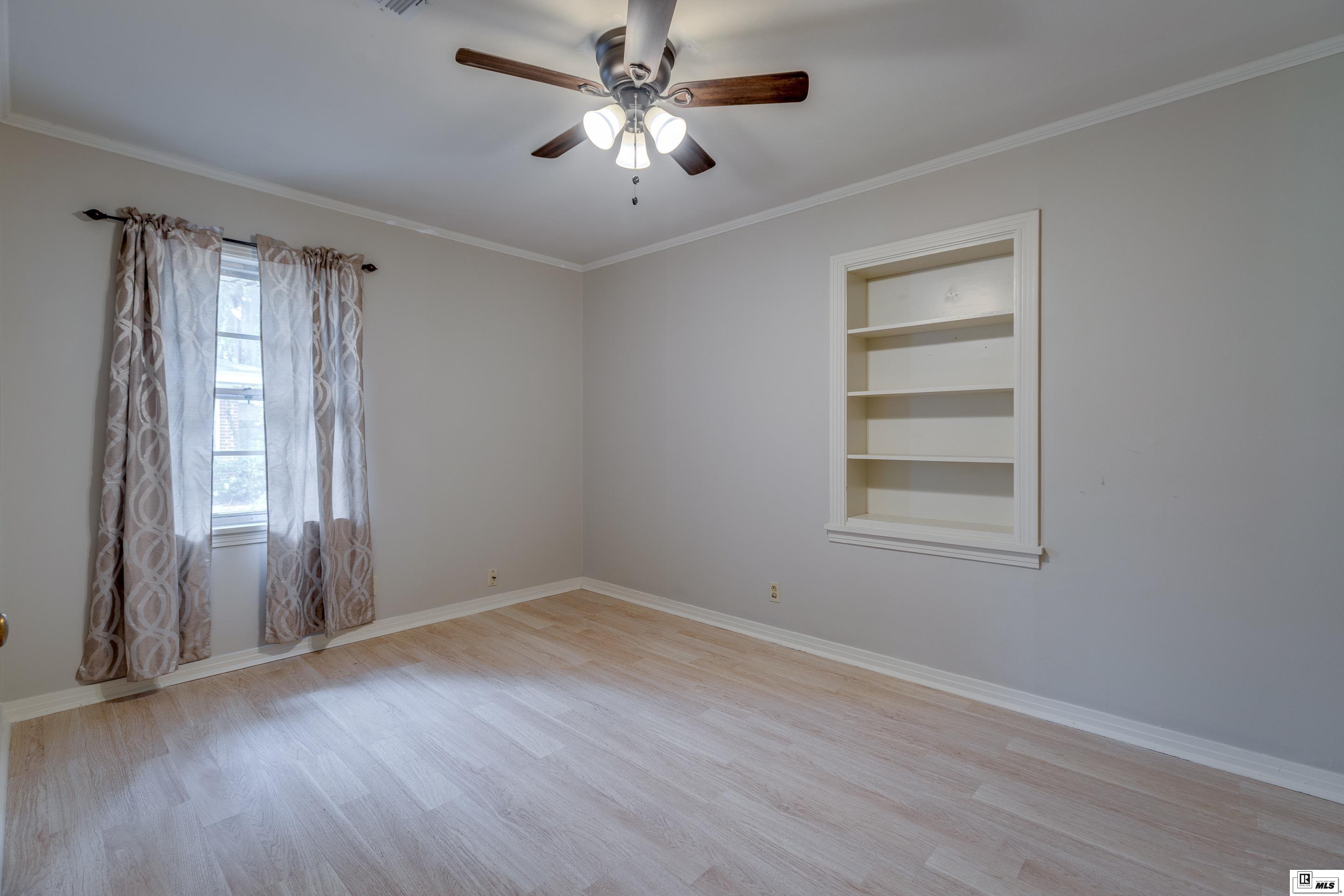 509 Lakeshore Drive