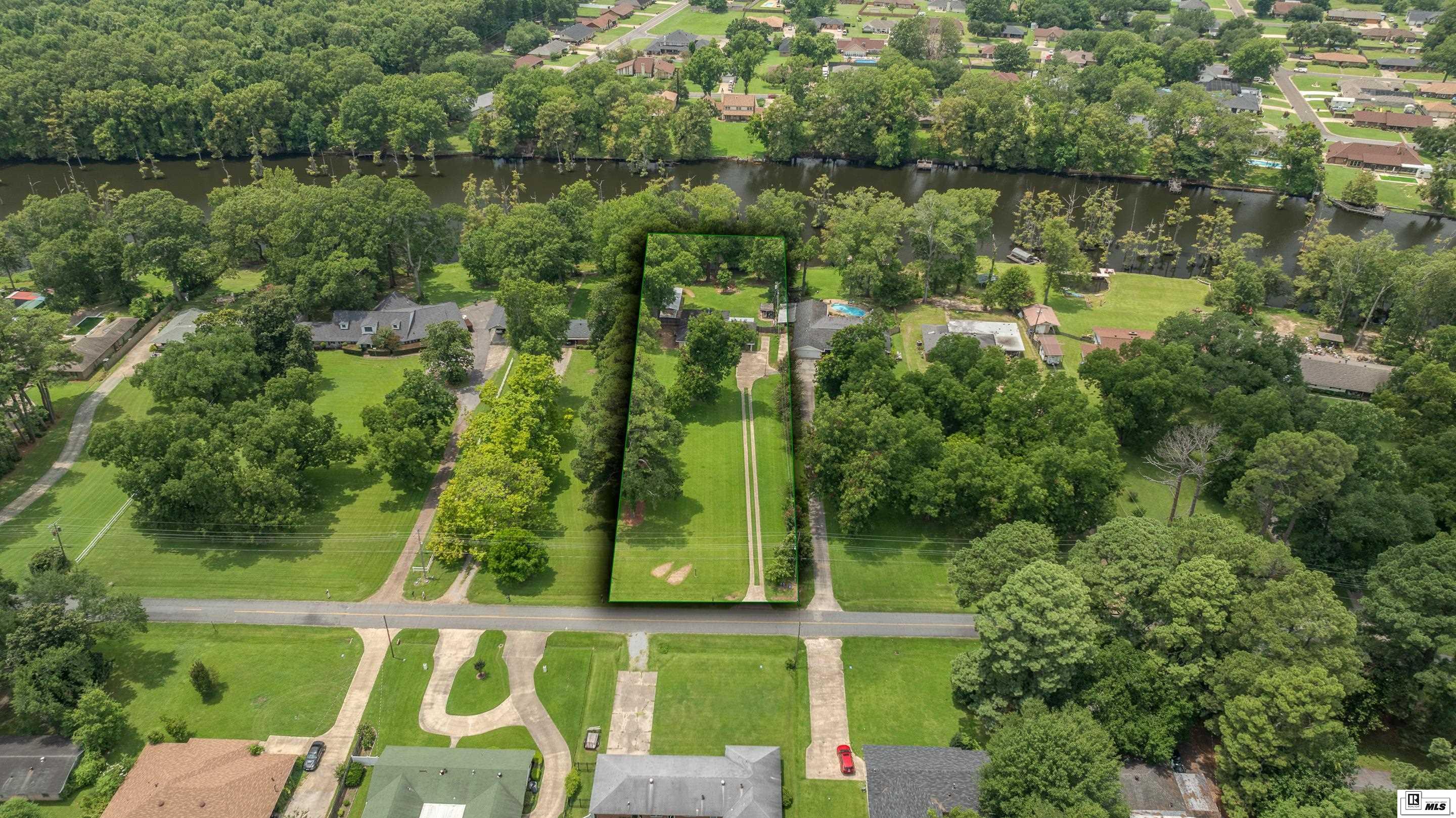 509 Lakeshore Drive
