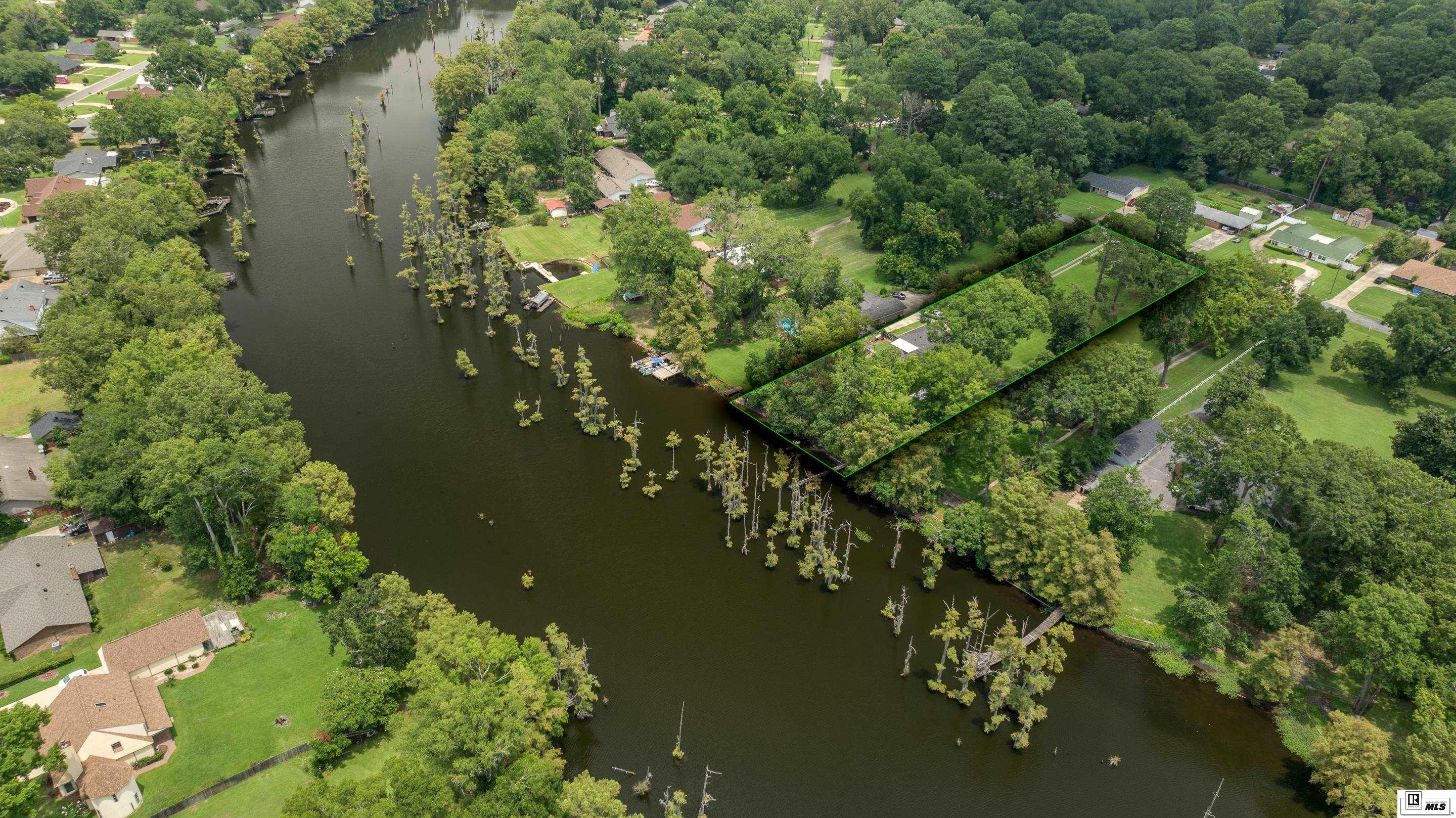 509 Lakeshore Drive