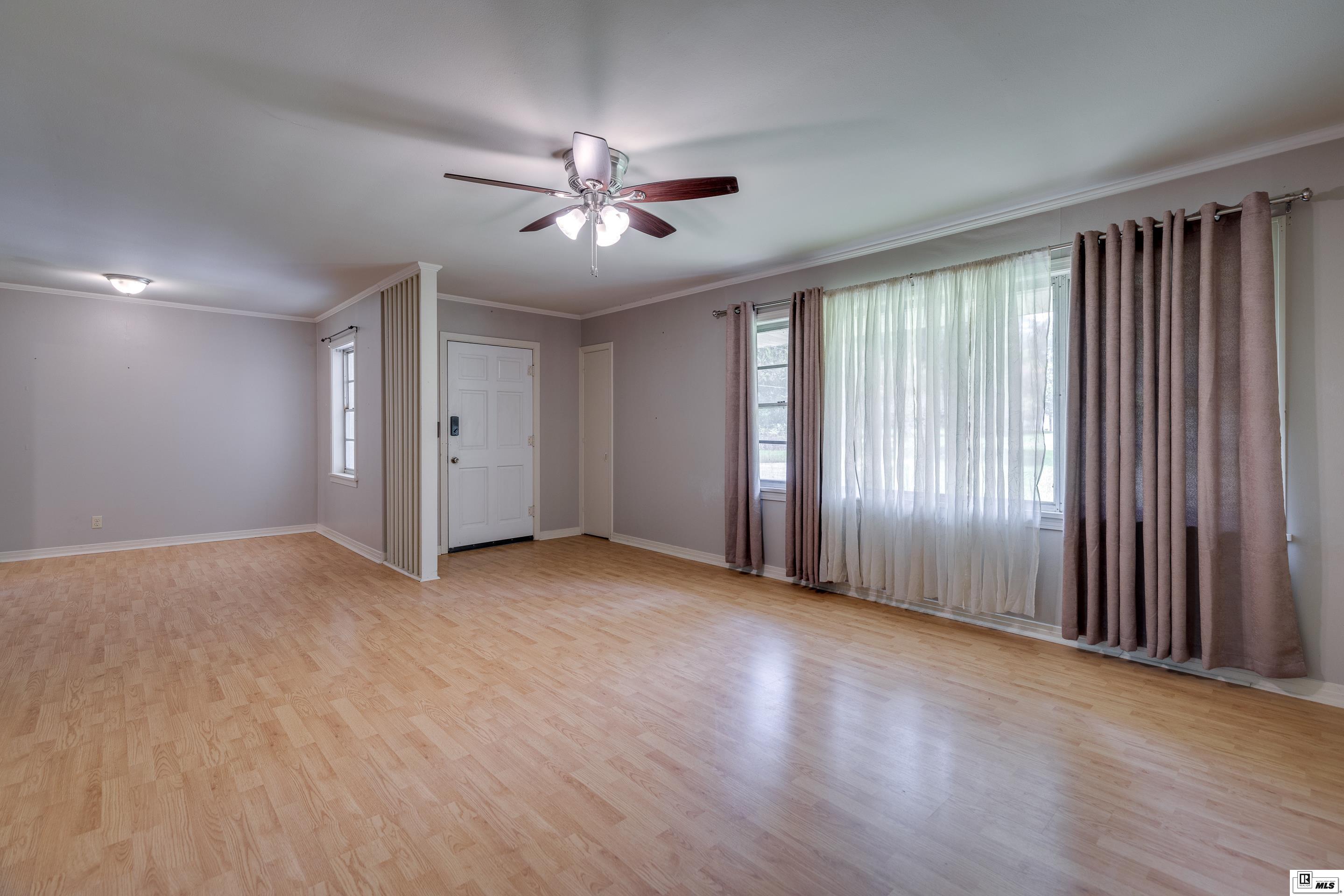 509 Lakeshore Drive