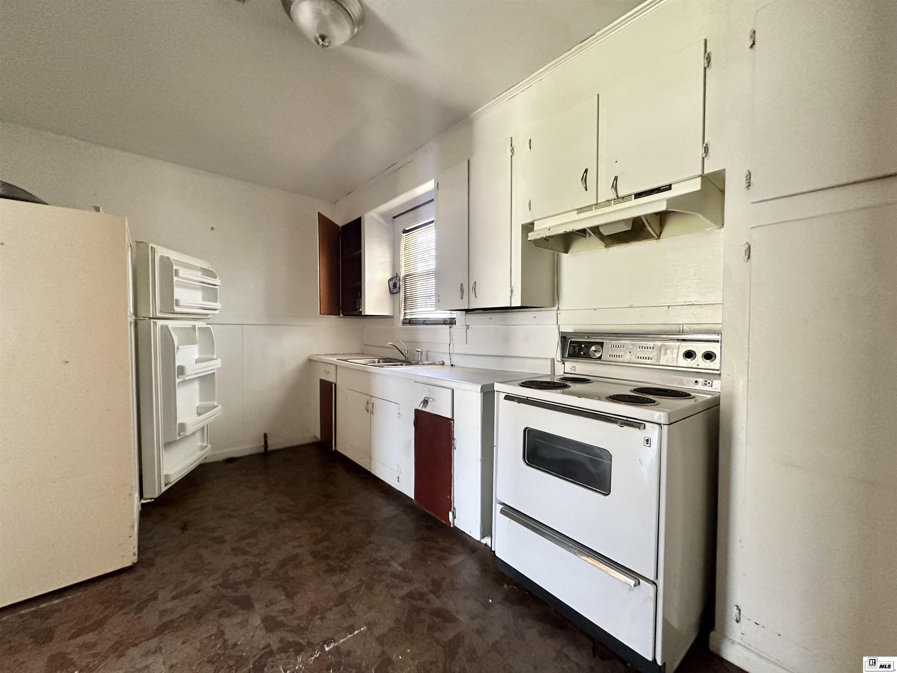 110 Boone Street, Apt 1
