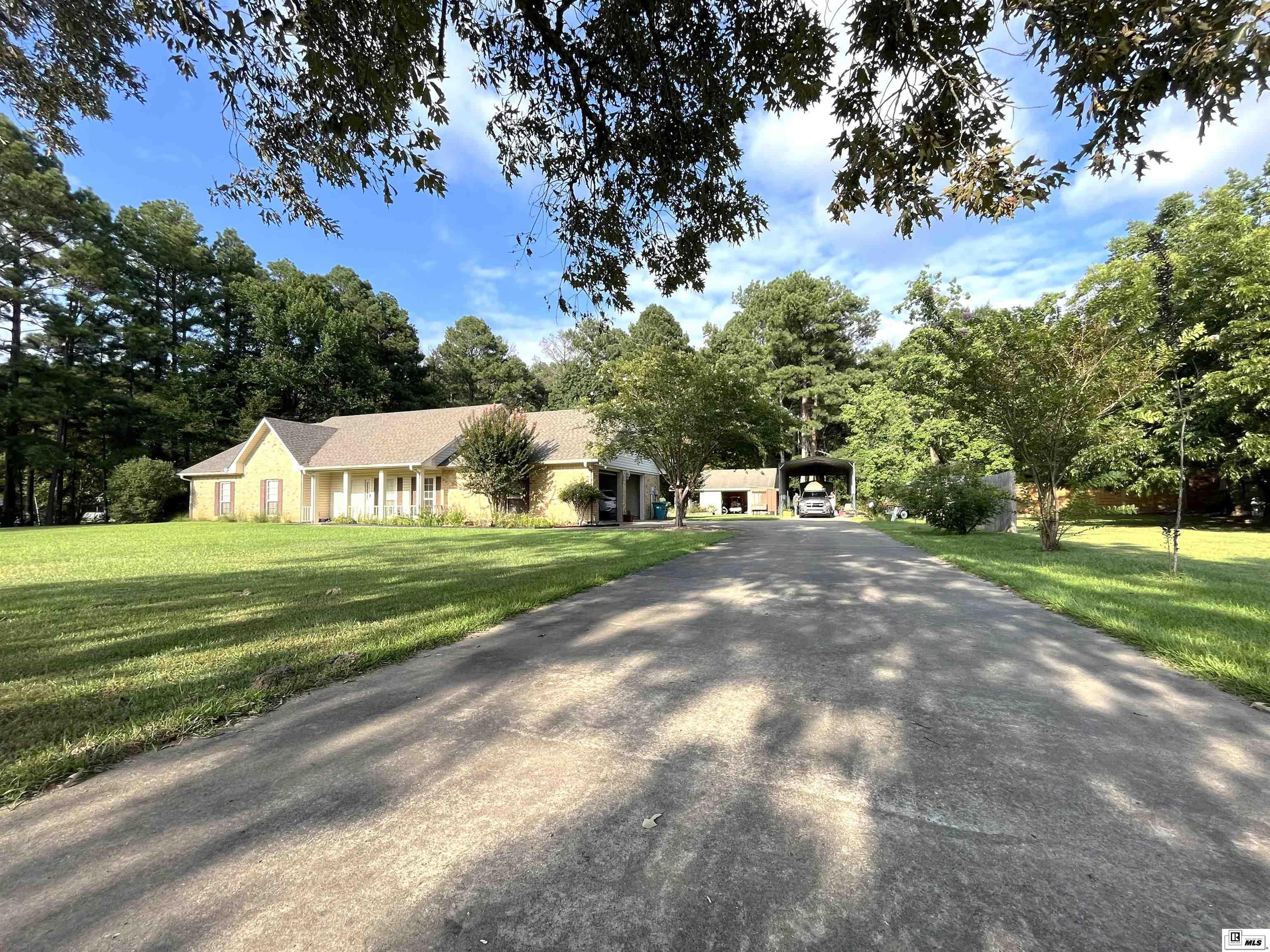 10450 Windhaven Drive