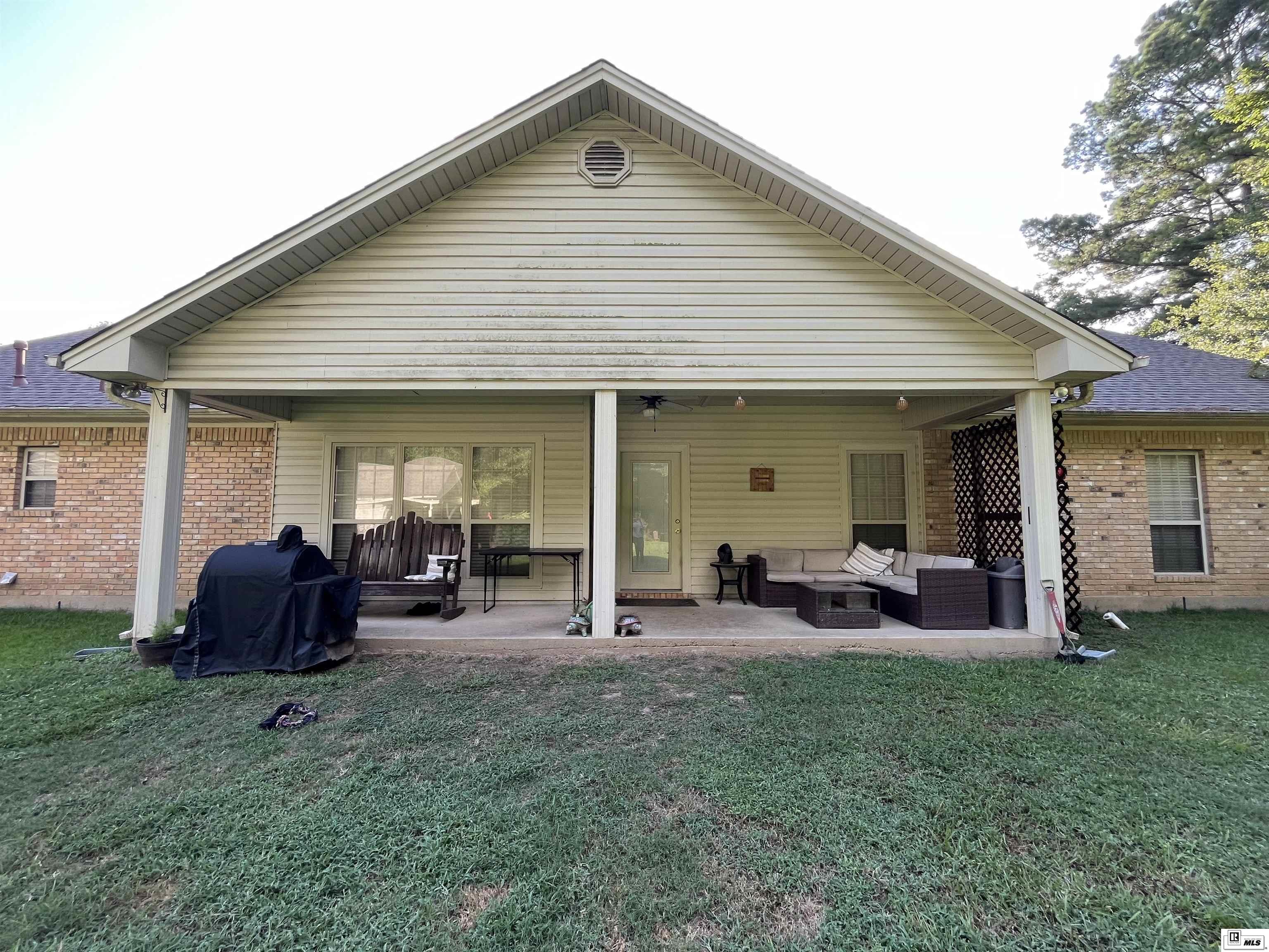 10450 Windhaven Drive