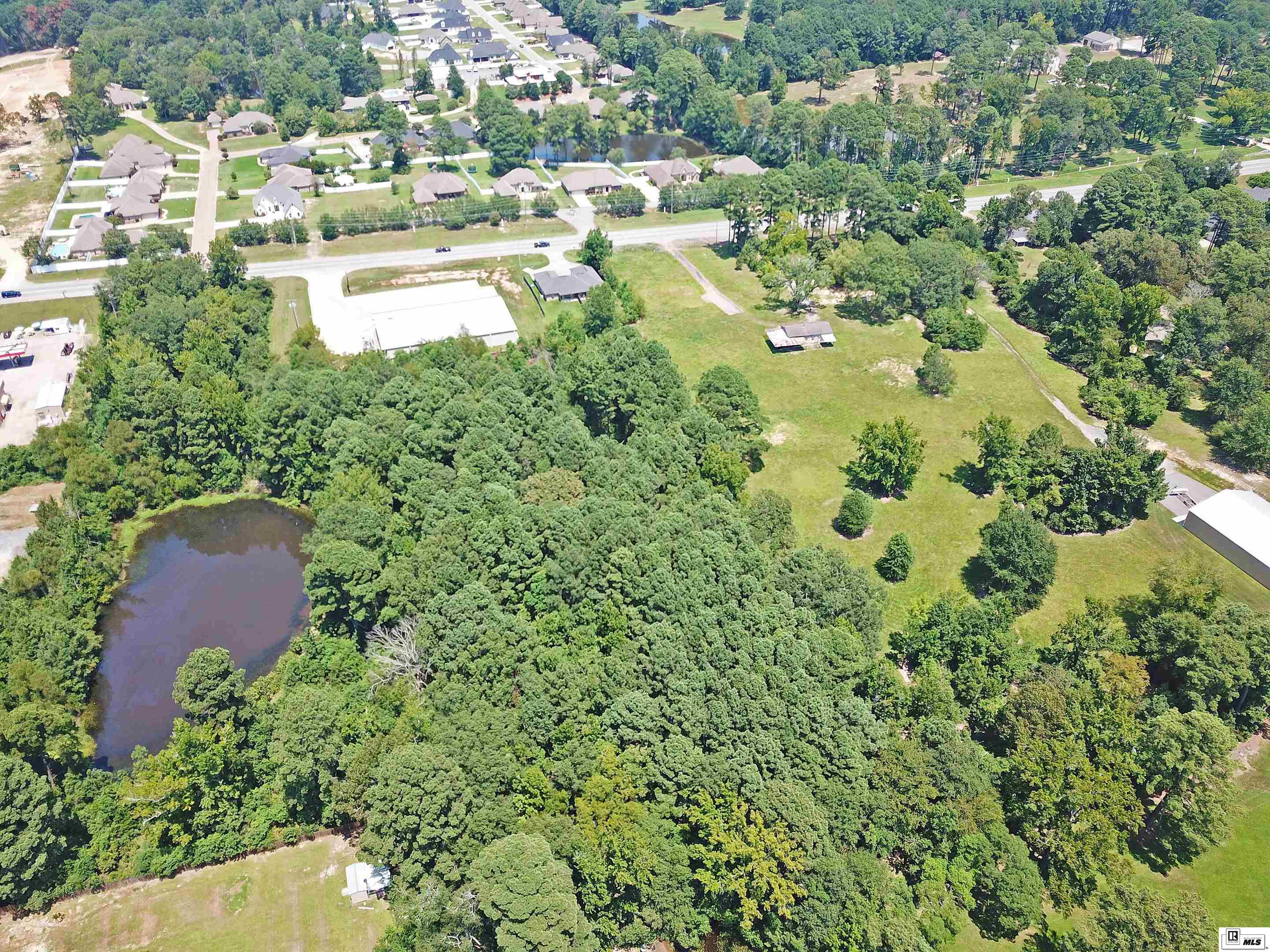3015 Arkansas Road