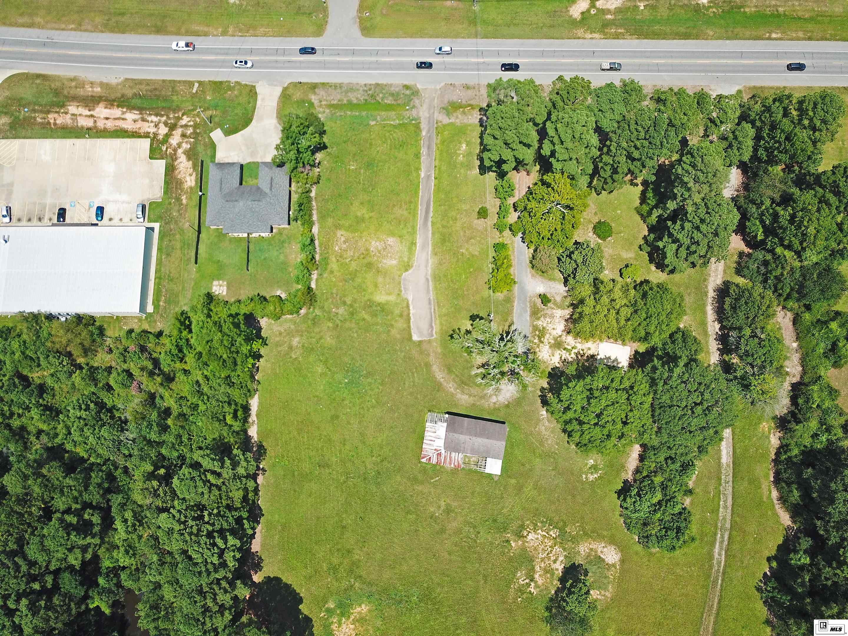 3015 Arkansas Road