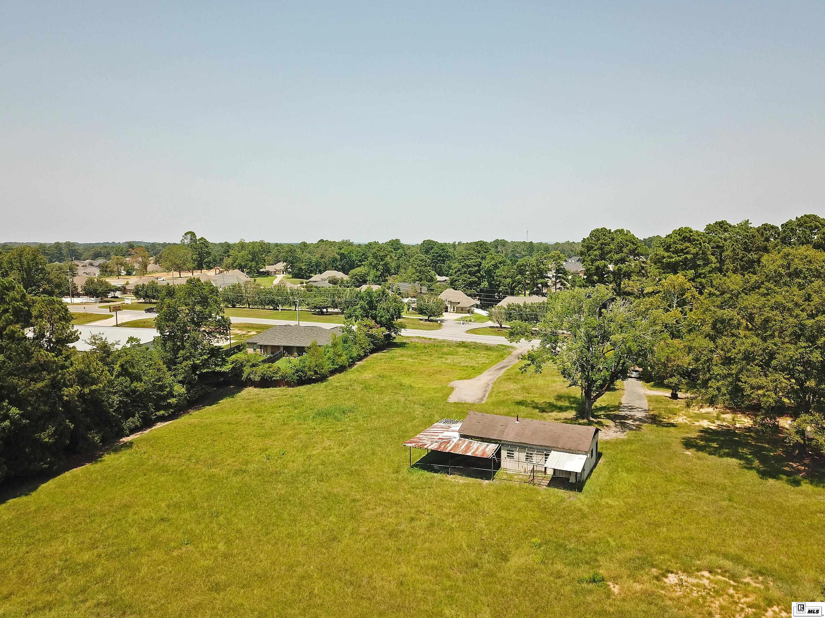 3015 Arkansas Road