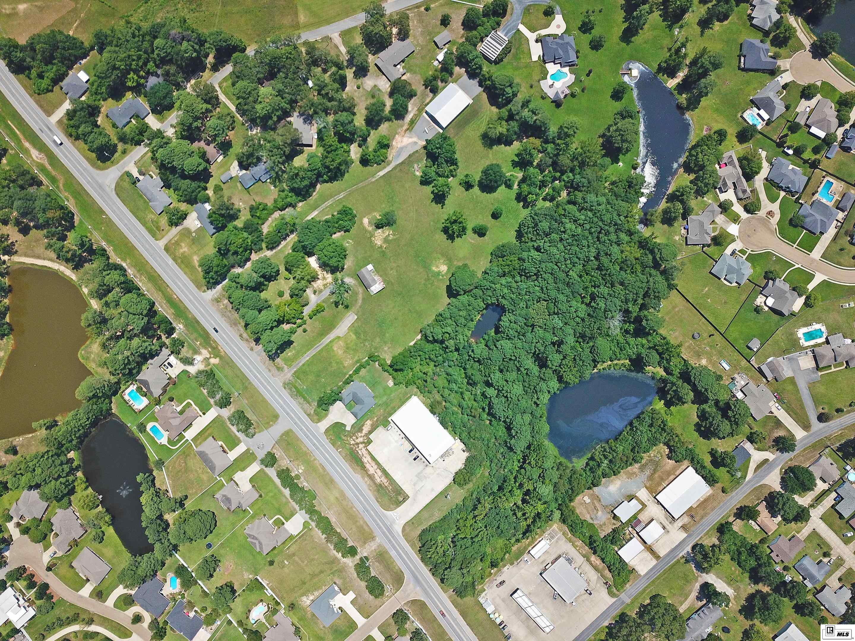 3015 Arkansas Road