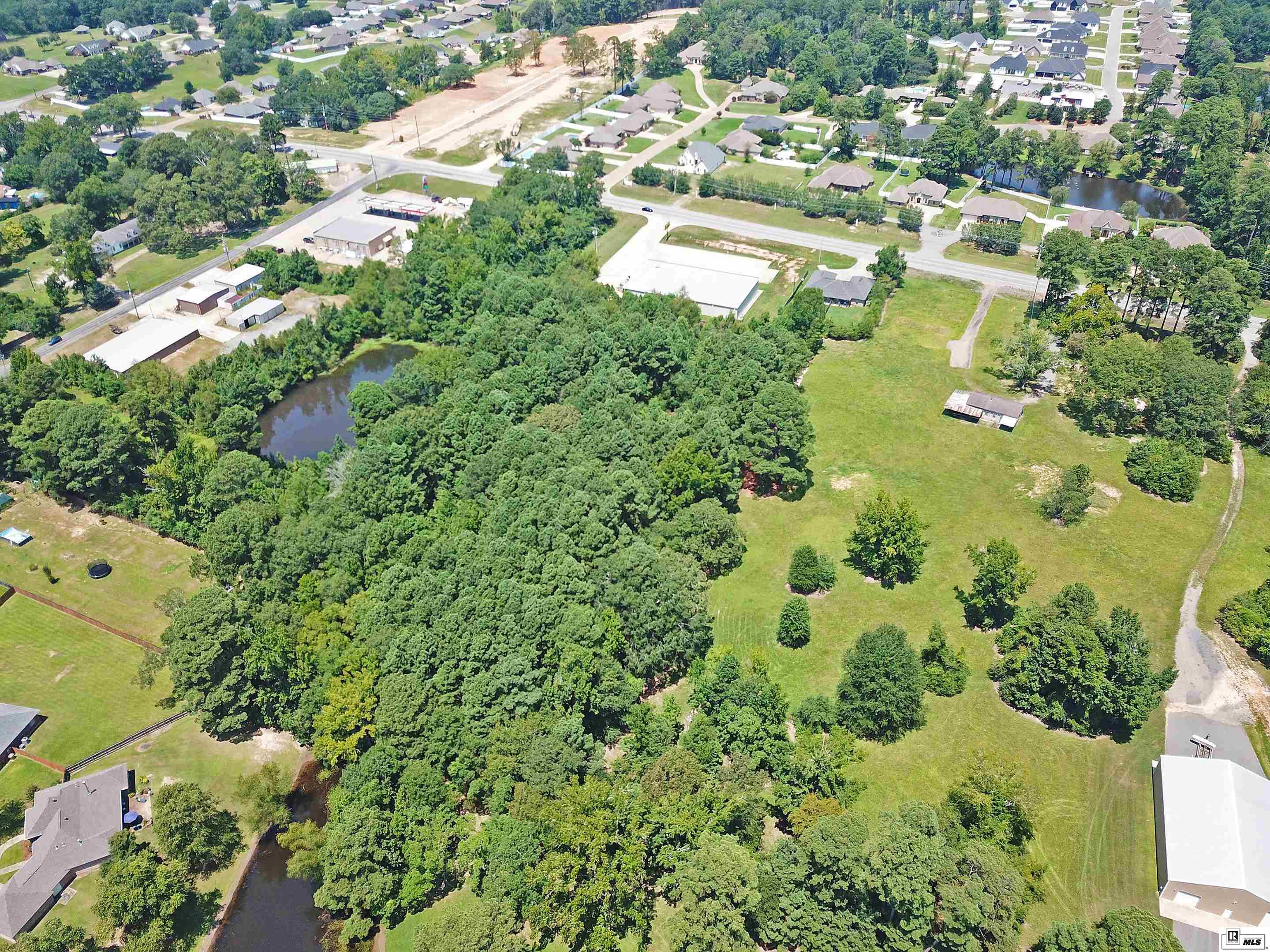 3015 Arkansas Road