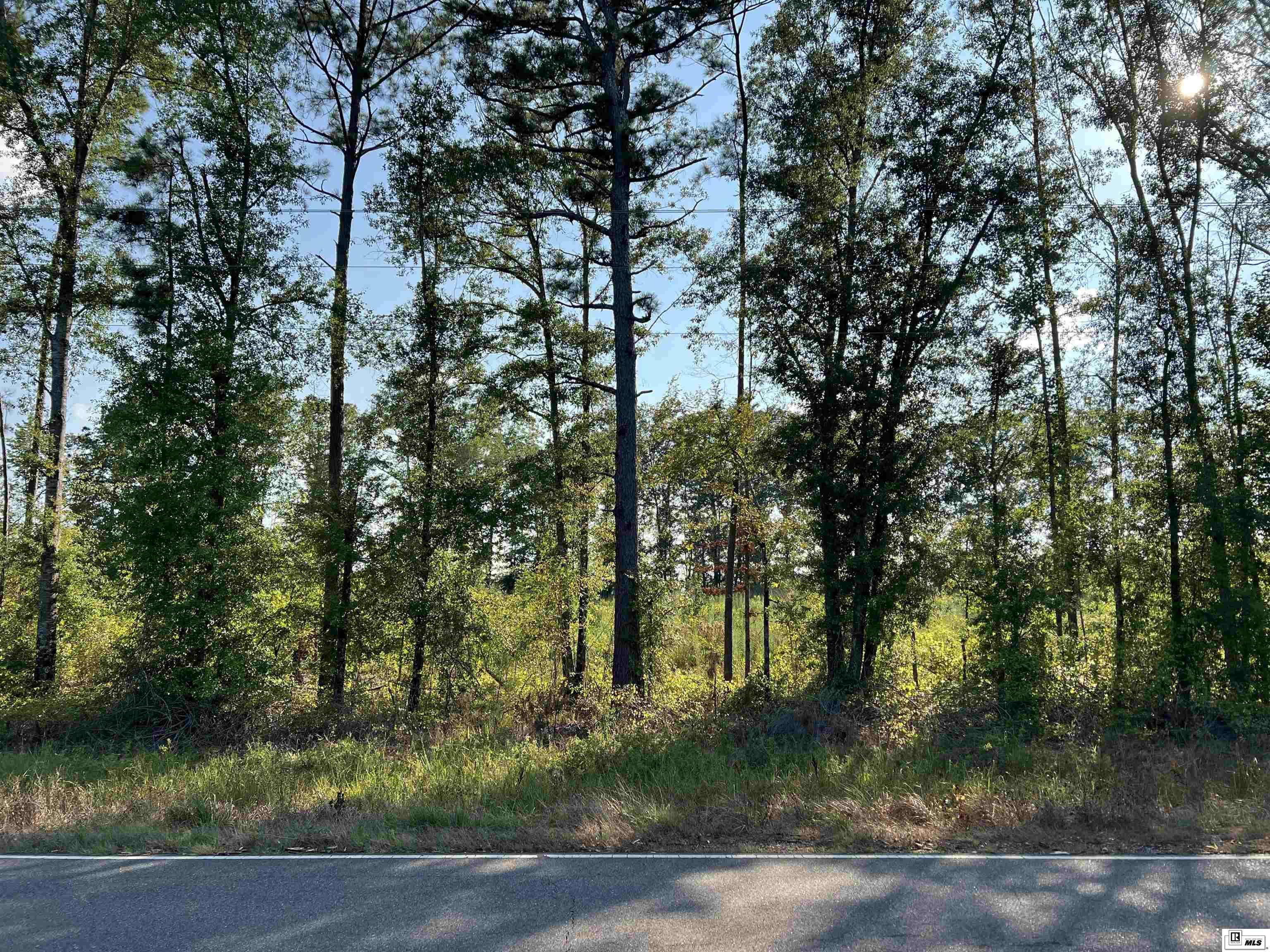 000 Highway 143