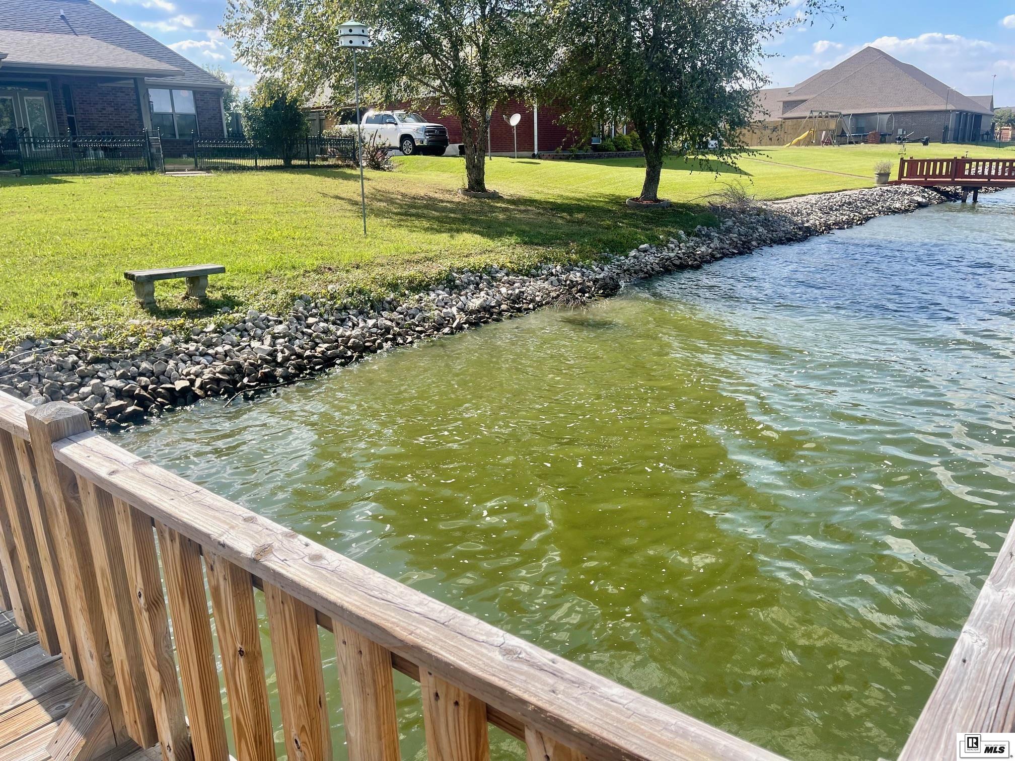124 Comanche Trail
