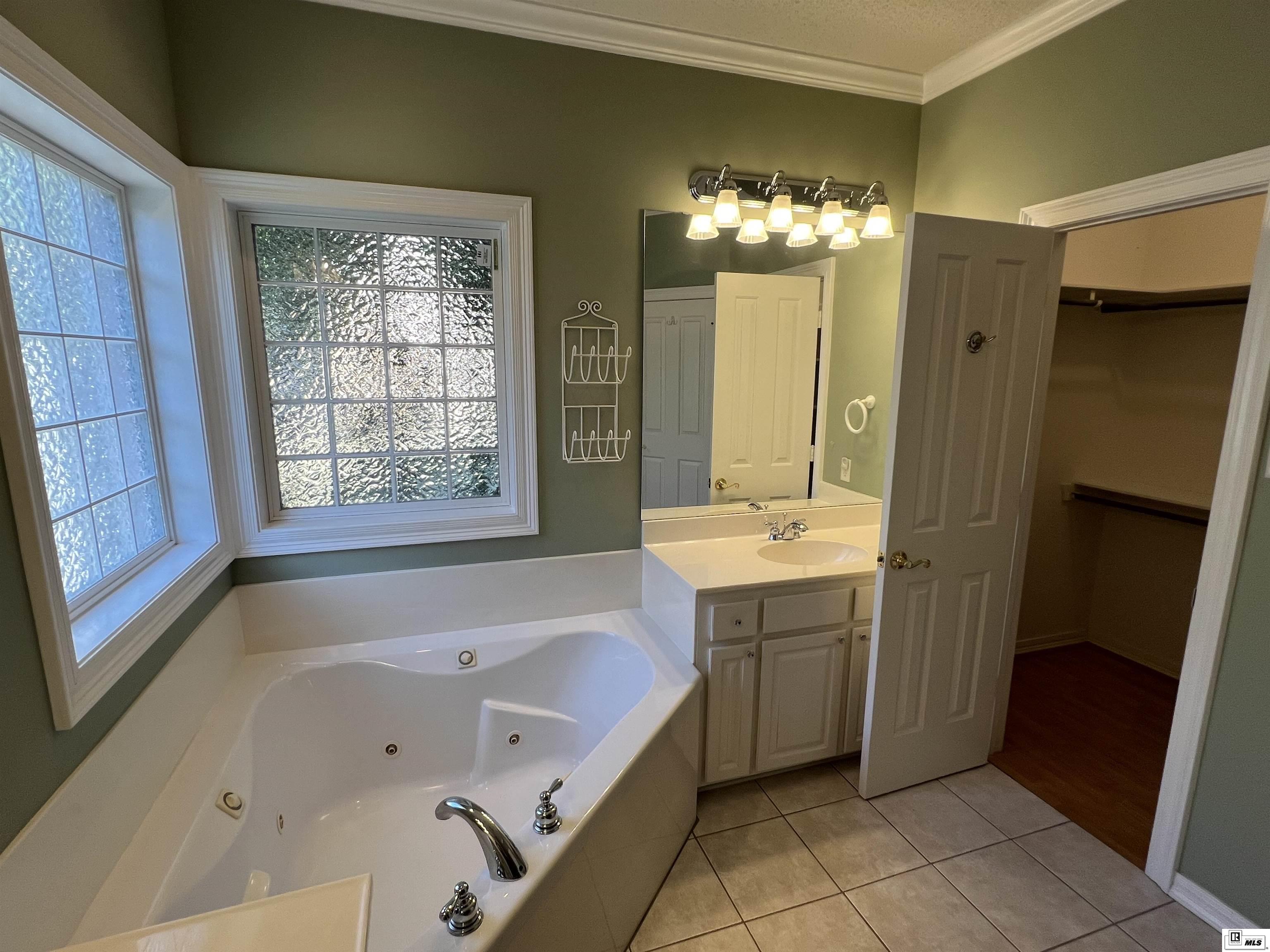 328 Timberwood Drive