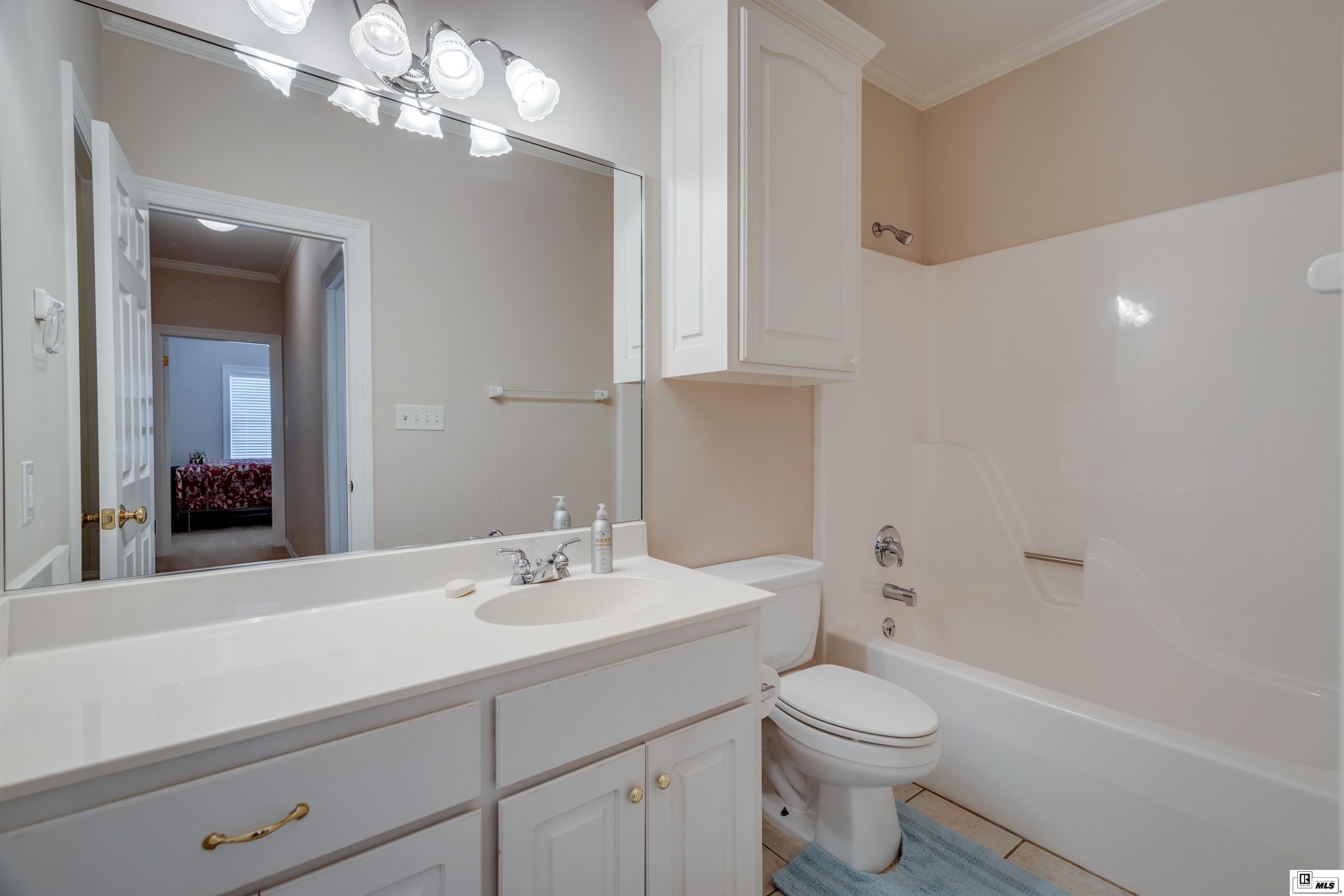 412 East Frenchman's Bend Road