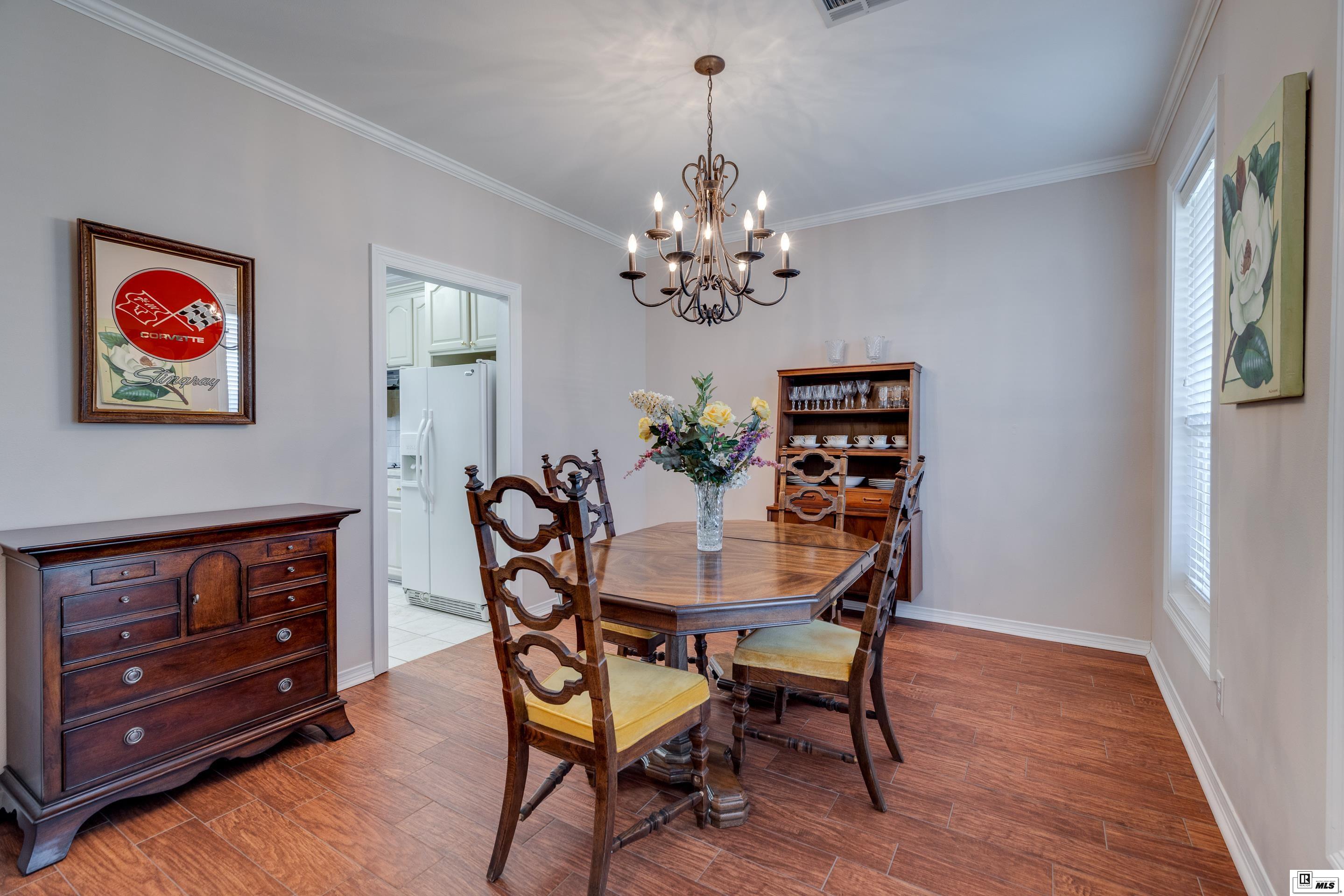 412 East Frenchman's Bend Road