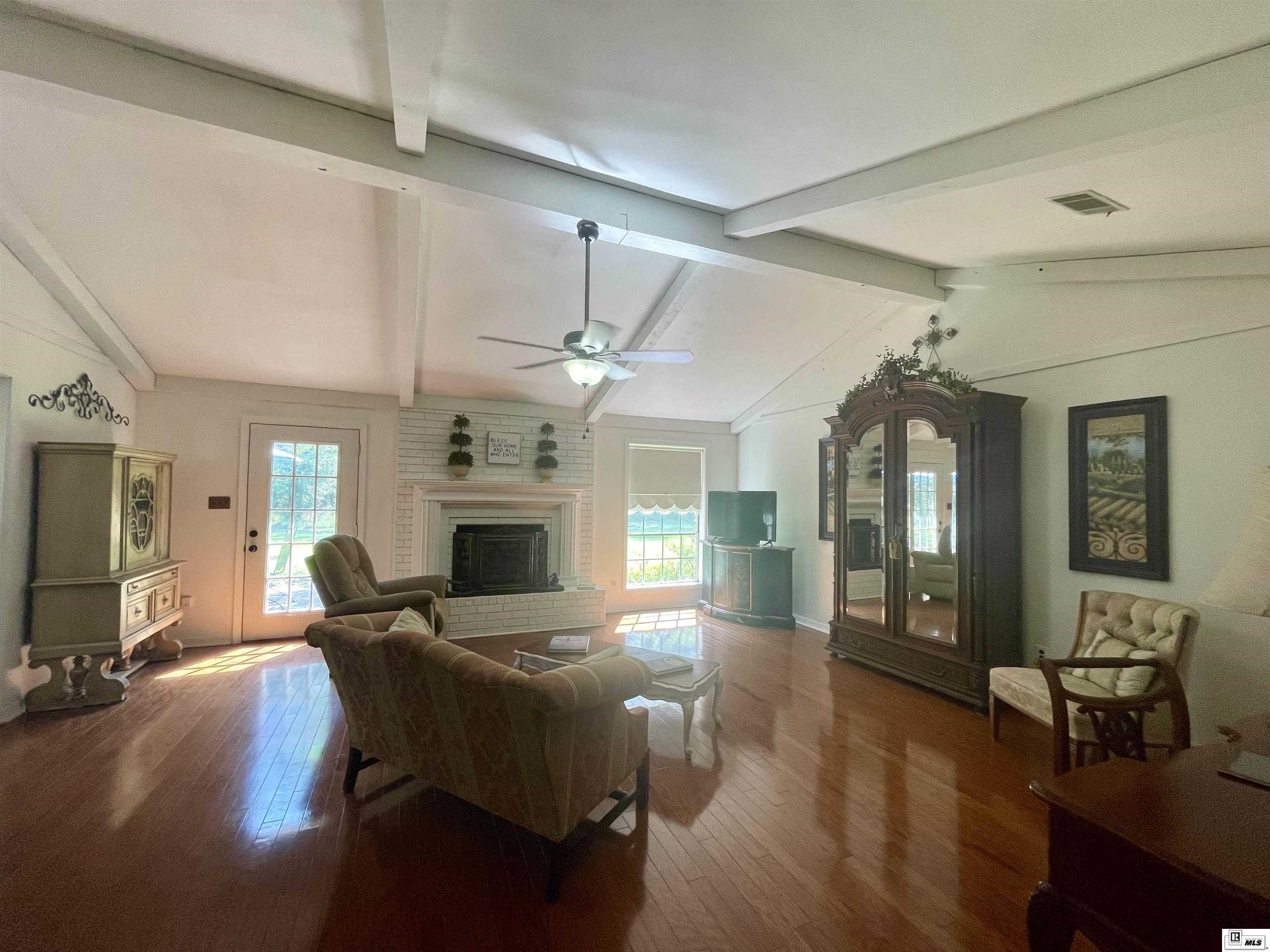 218 Sylvan Meadows Loop