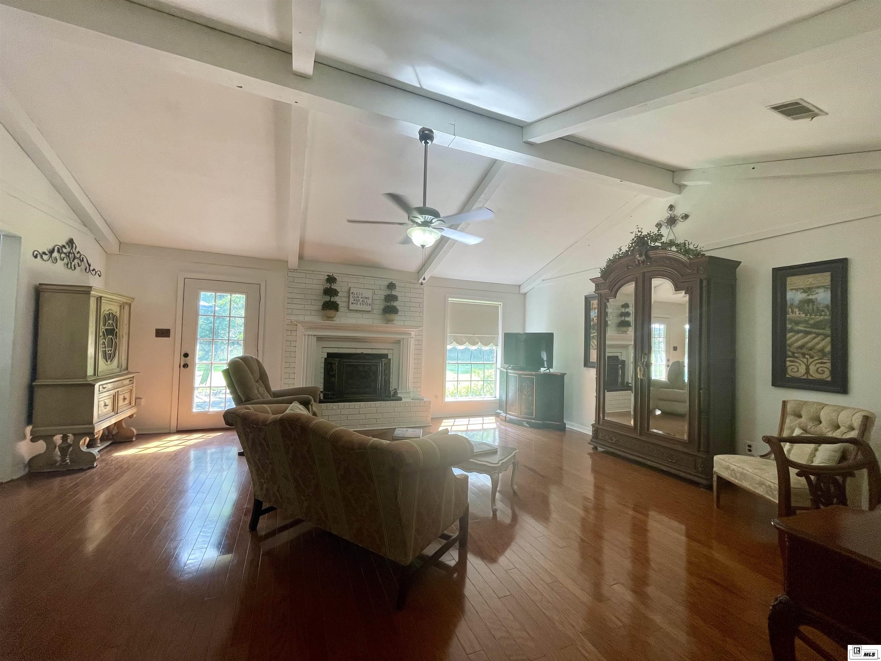 218 Sylvan Meadows Loop