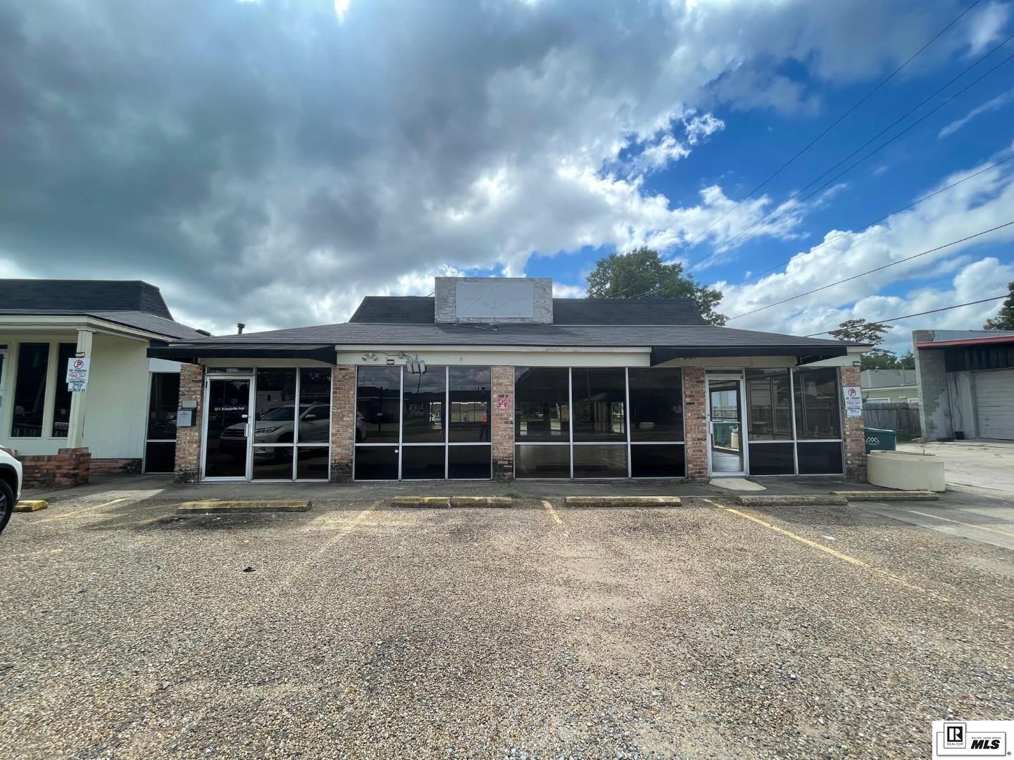 511 Louisville Avenue
