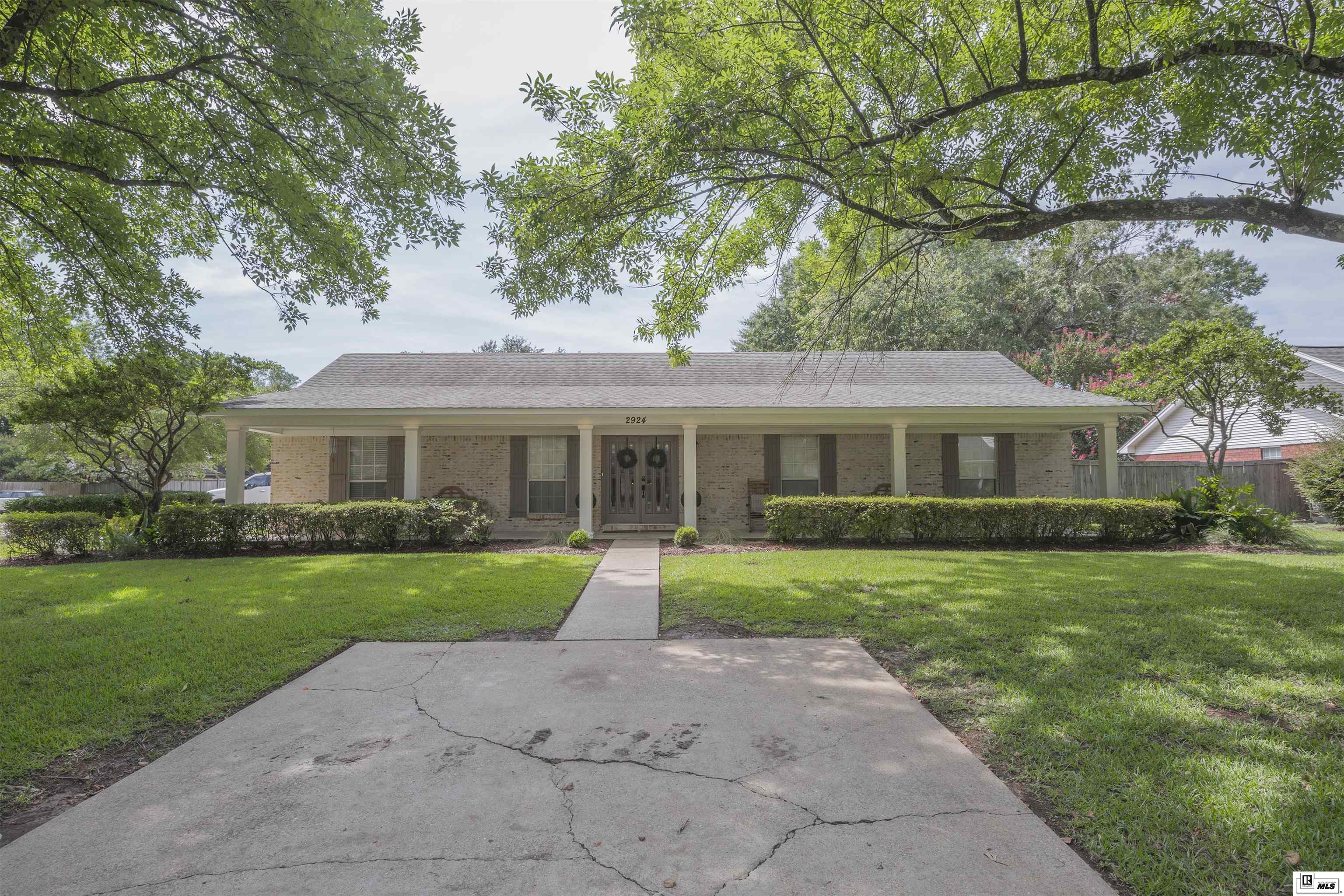 2924 Deborah Drive