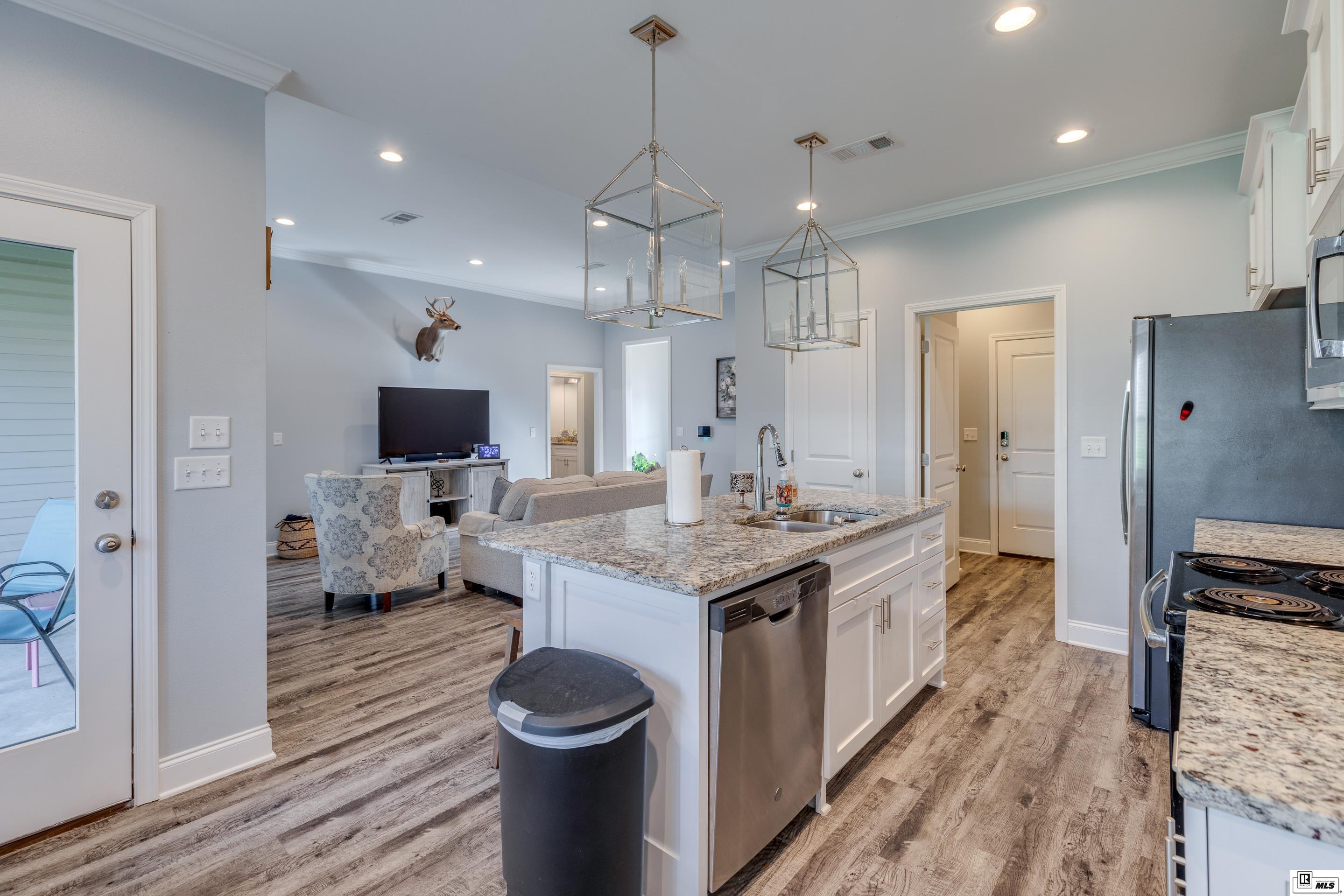 130 Yellow Pine Drive