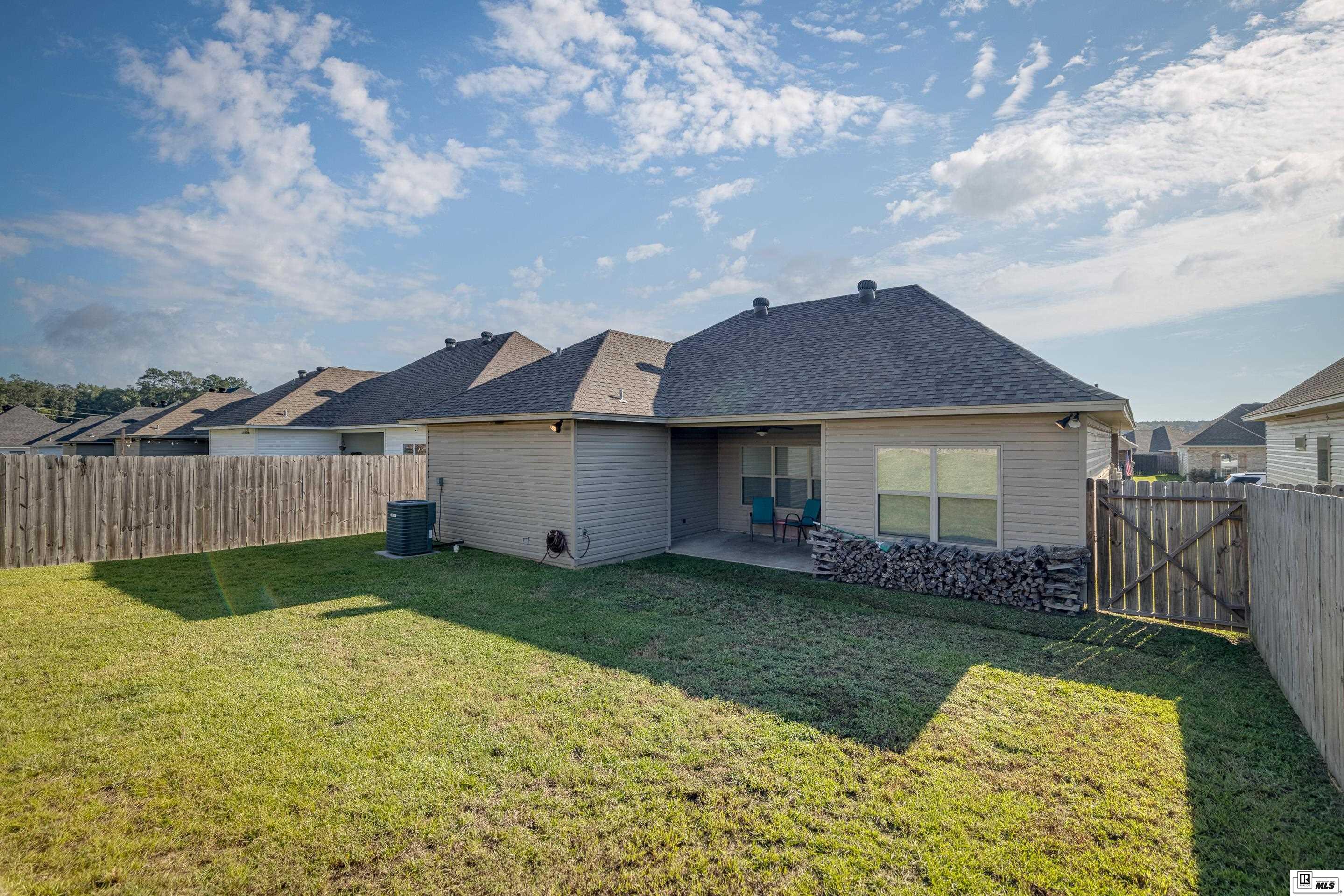 130 Yellow Pine Drive