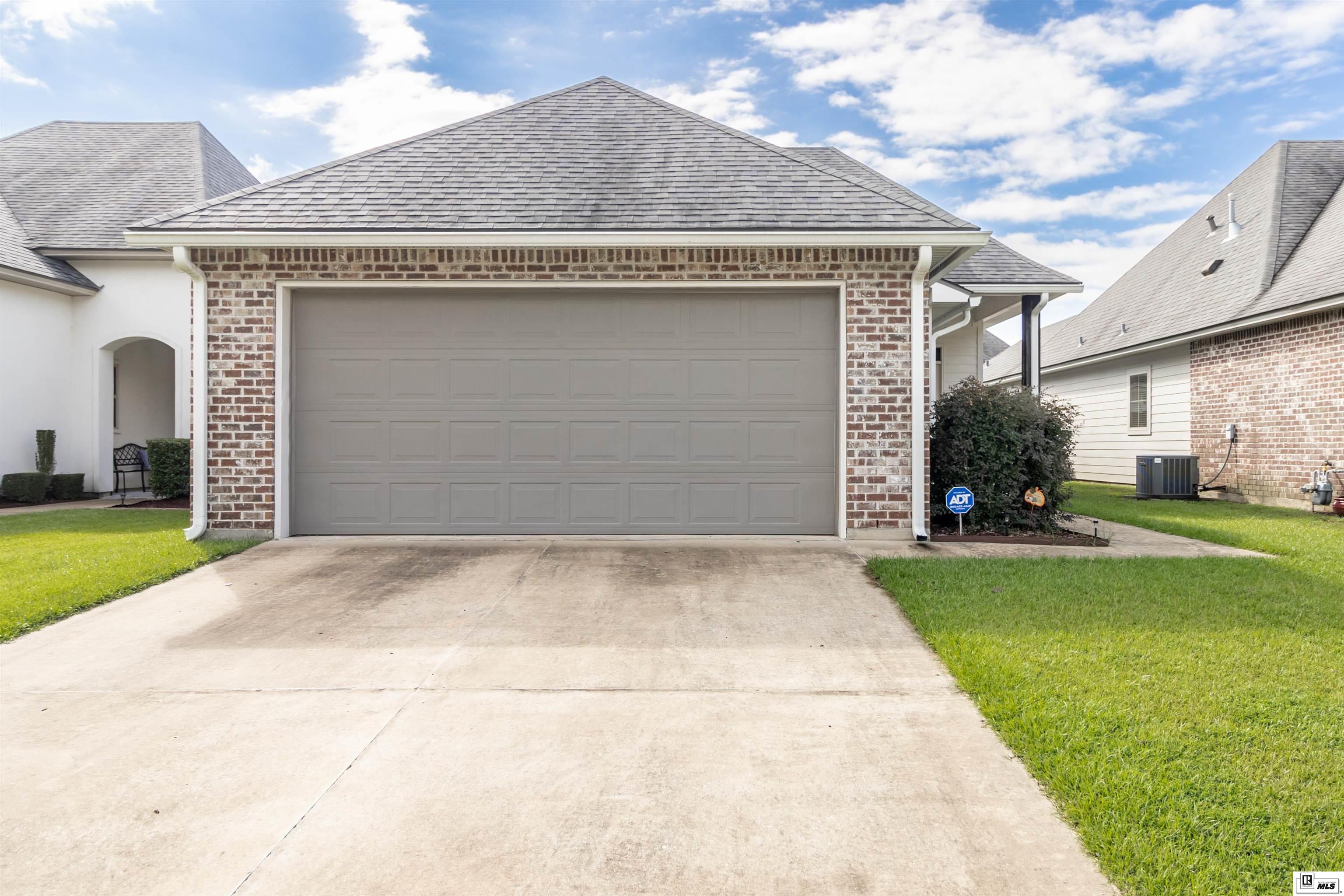 206 Briar Trace