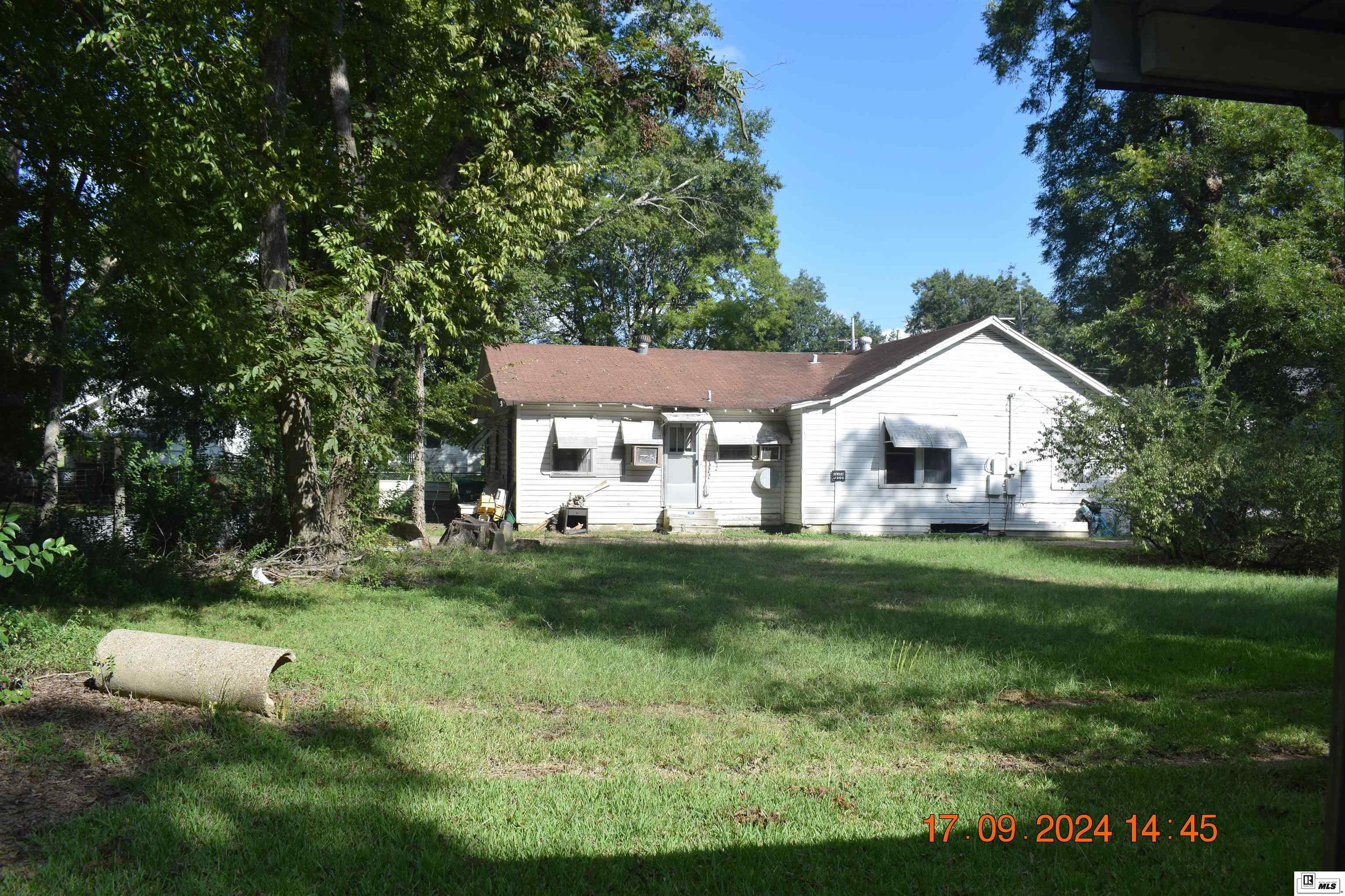 201 Walnut Avenue