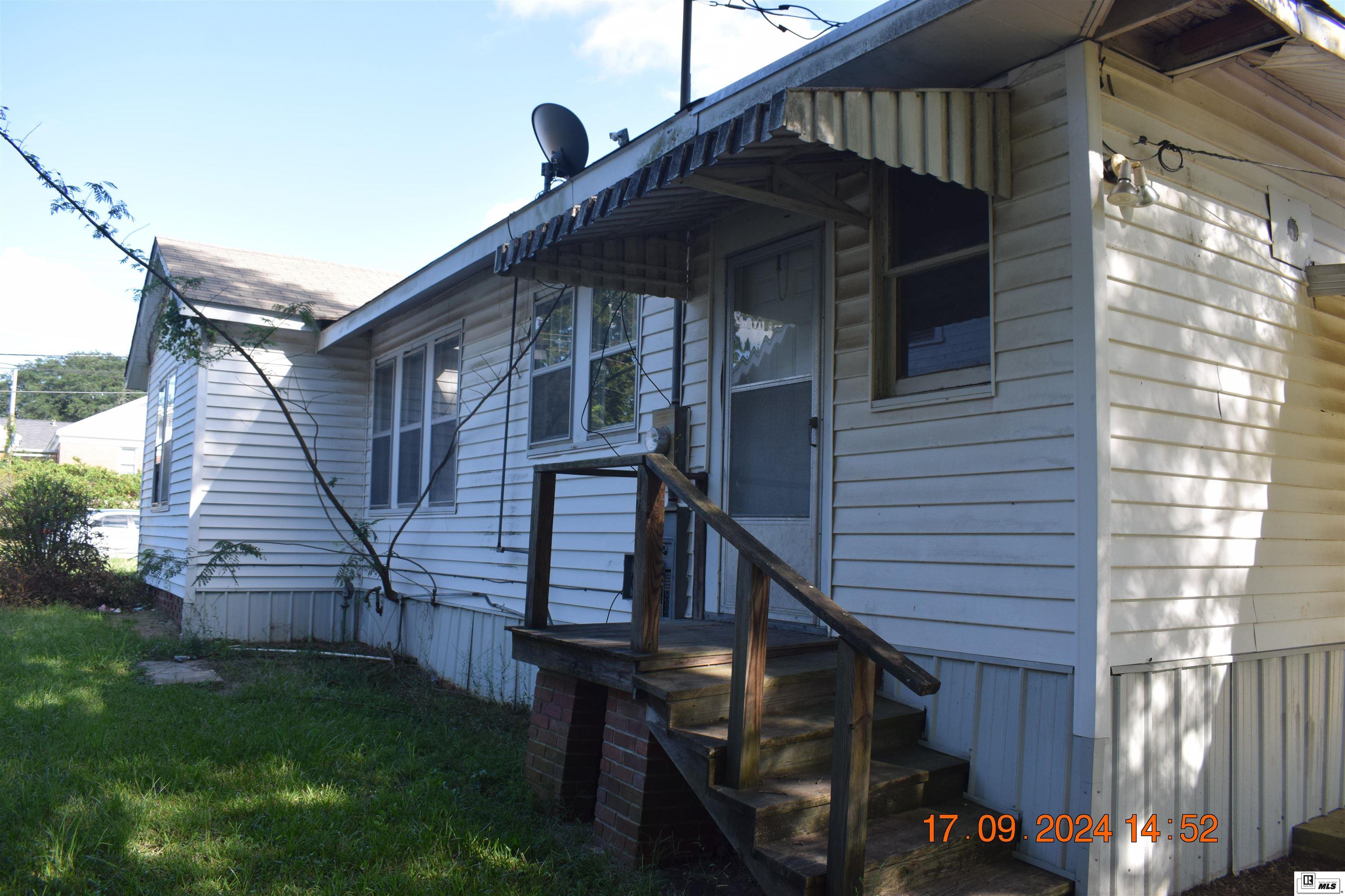 201 Walnut Avenue