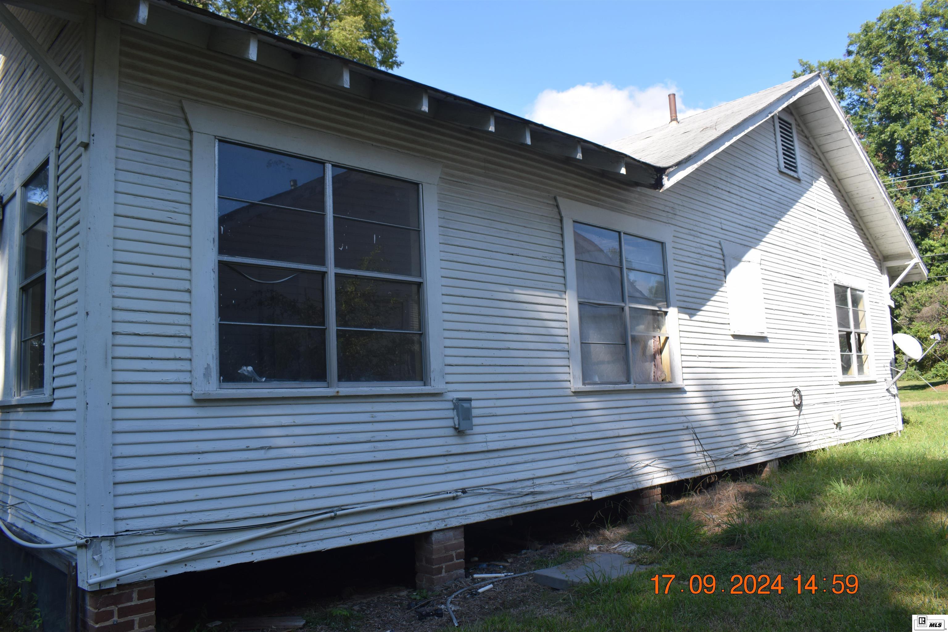 201 Walnut Avenue