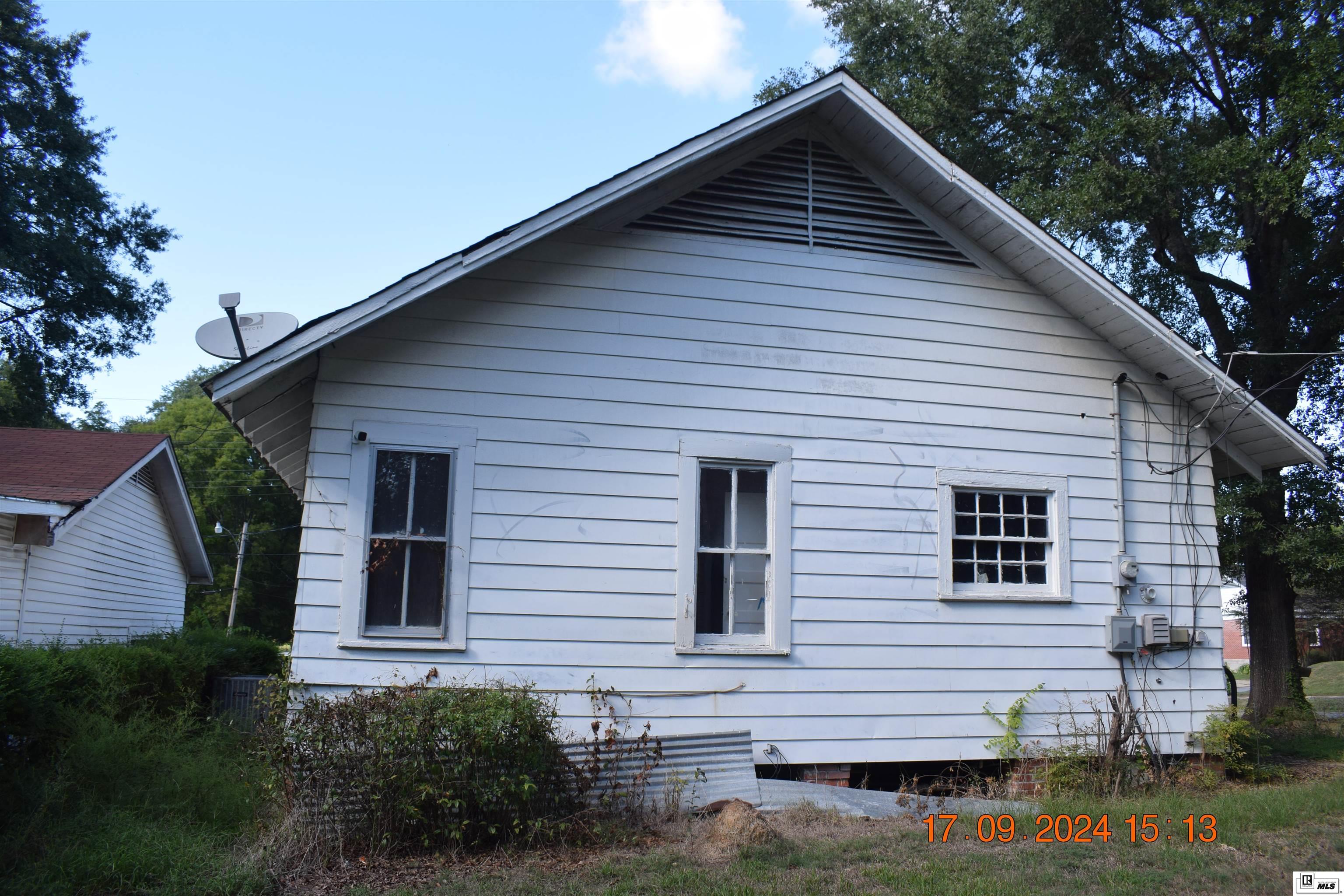 201 Walnut Avenue