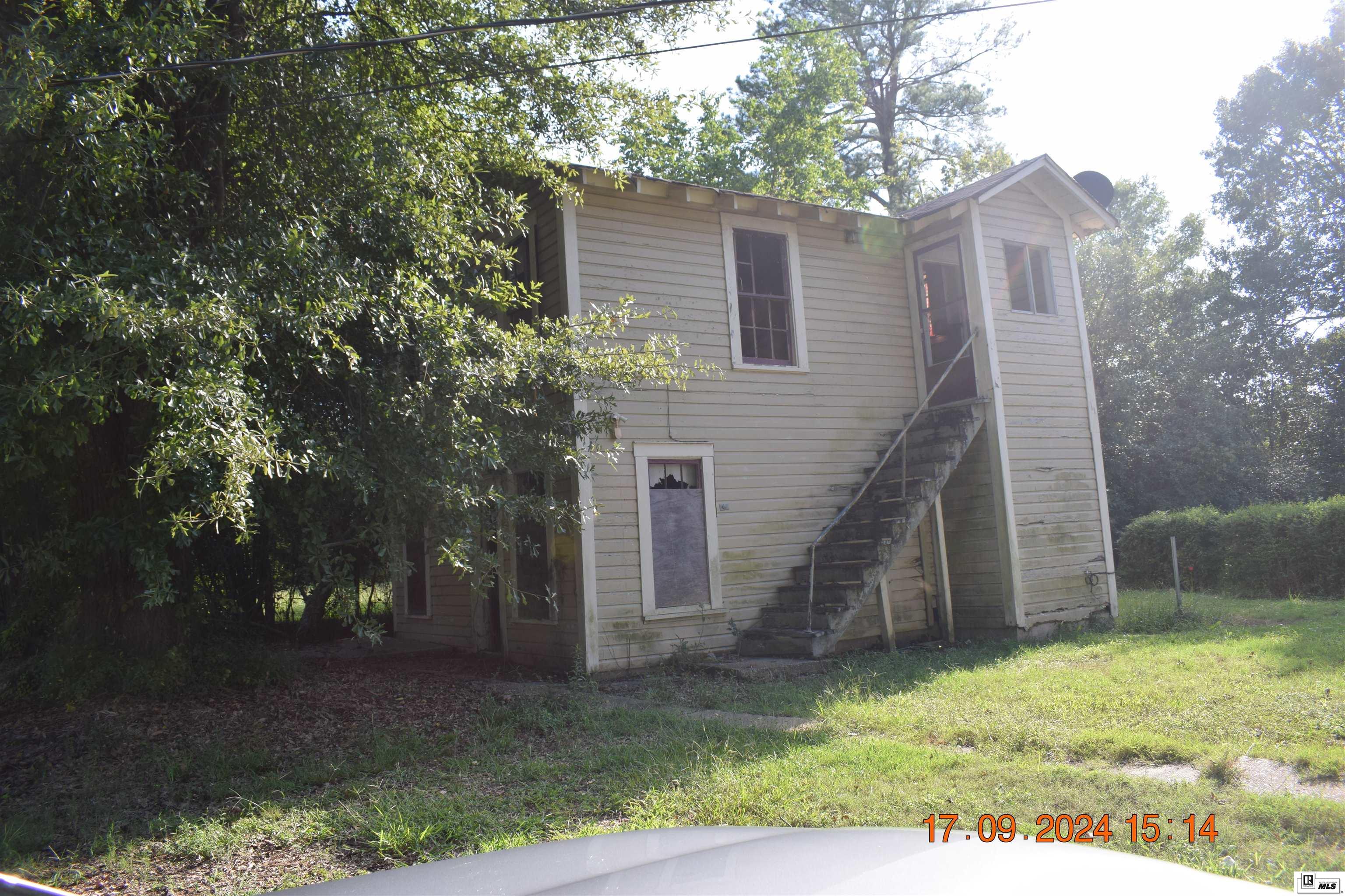 201 Walnut Avenue