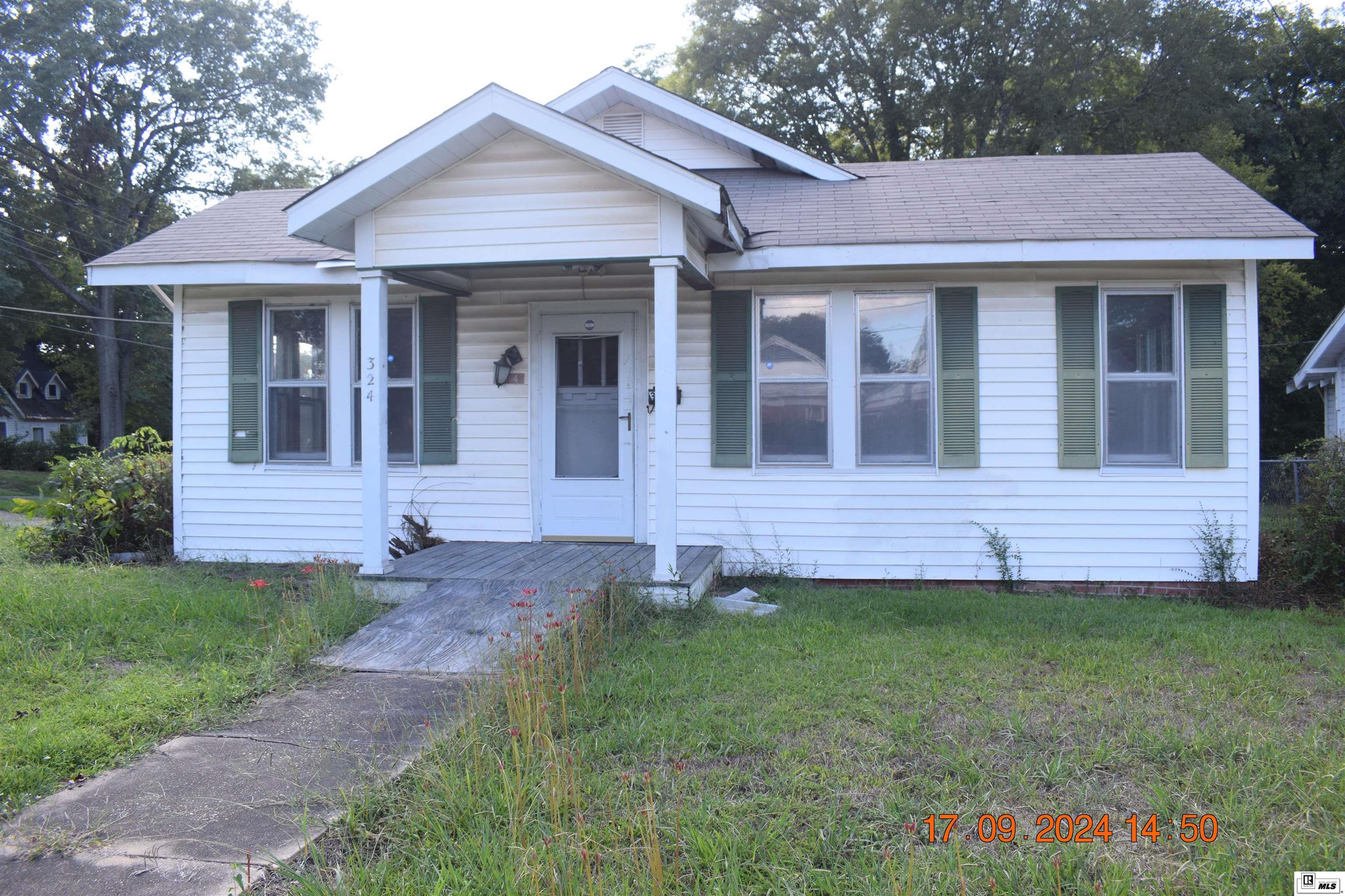 201 Walnut Avenue