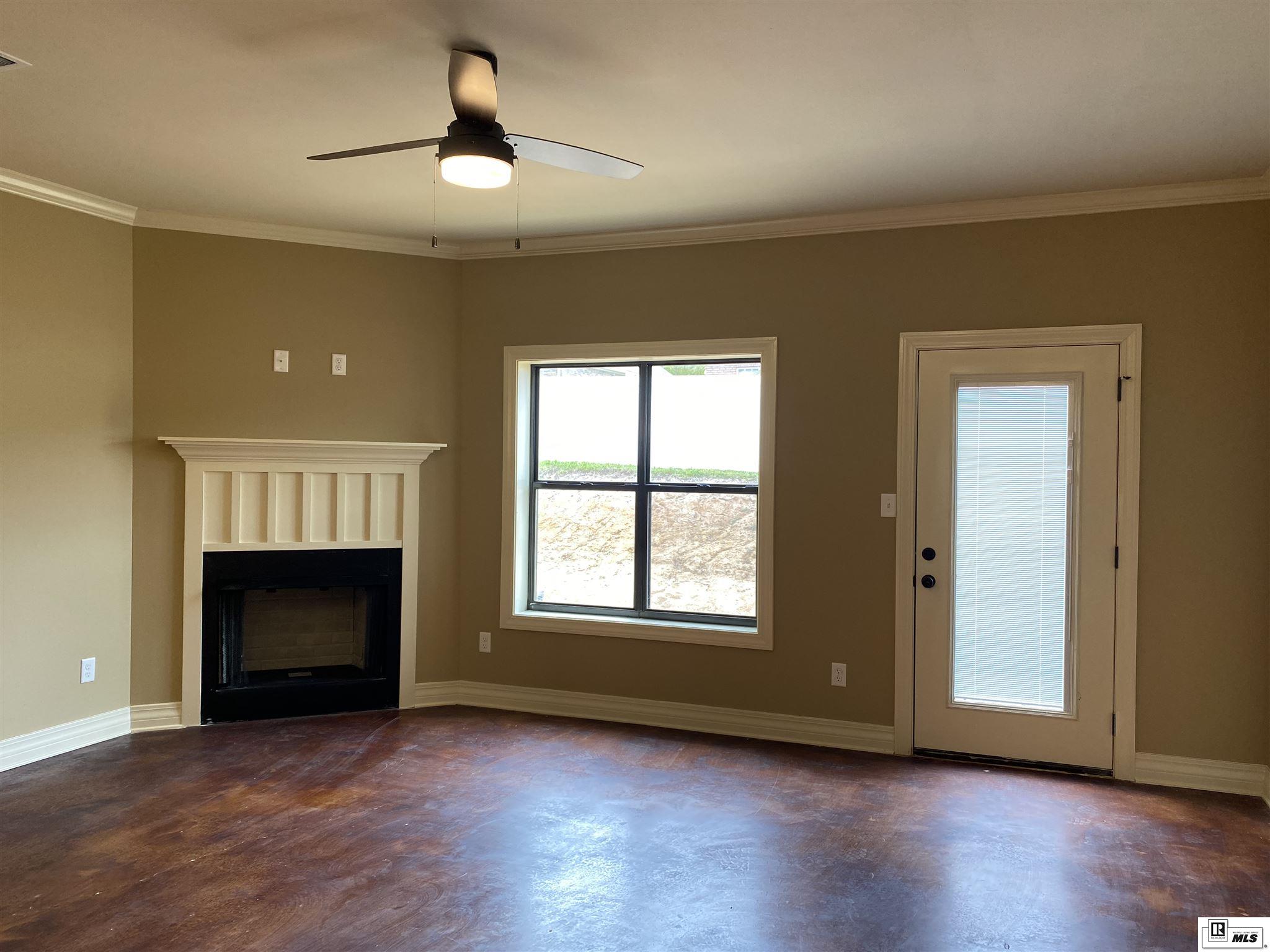 112 Perris Place Drive